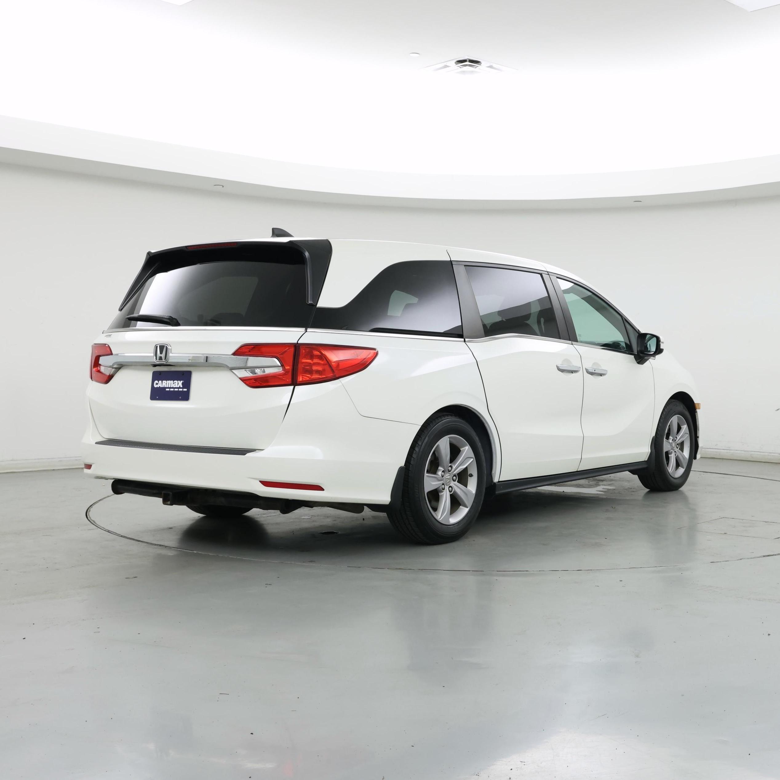Thumbnail: 2019 Honda Odyssey - 8