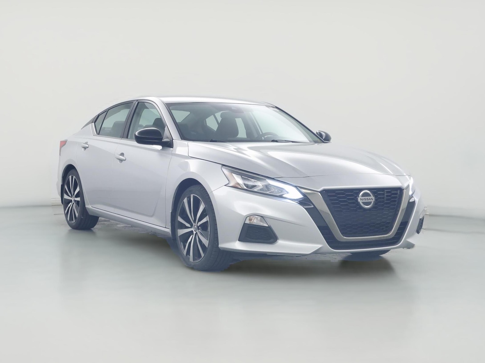 2020 Nissan Altima SR