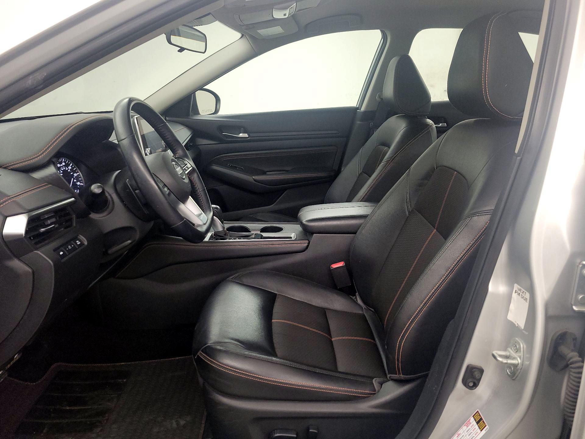 Thumbnail: 2020 Nissan Altima - 11