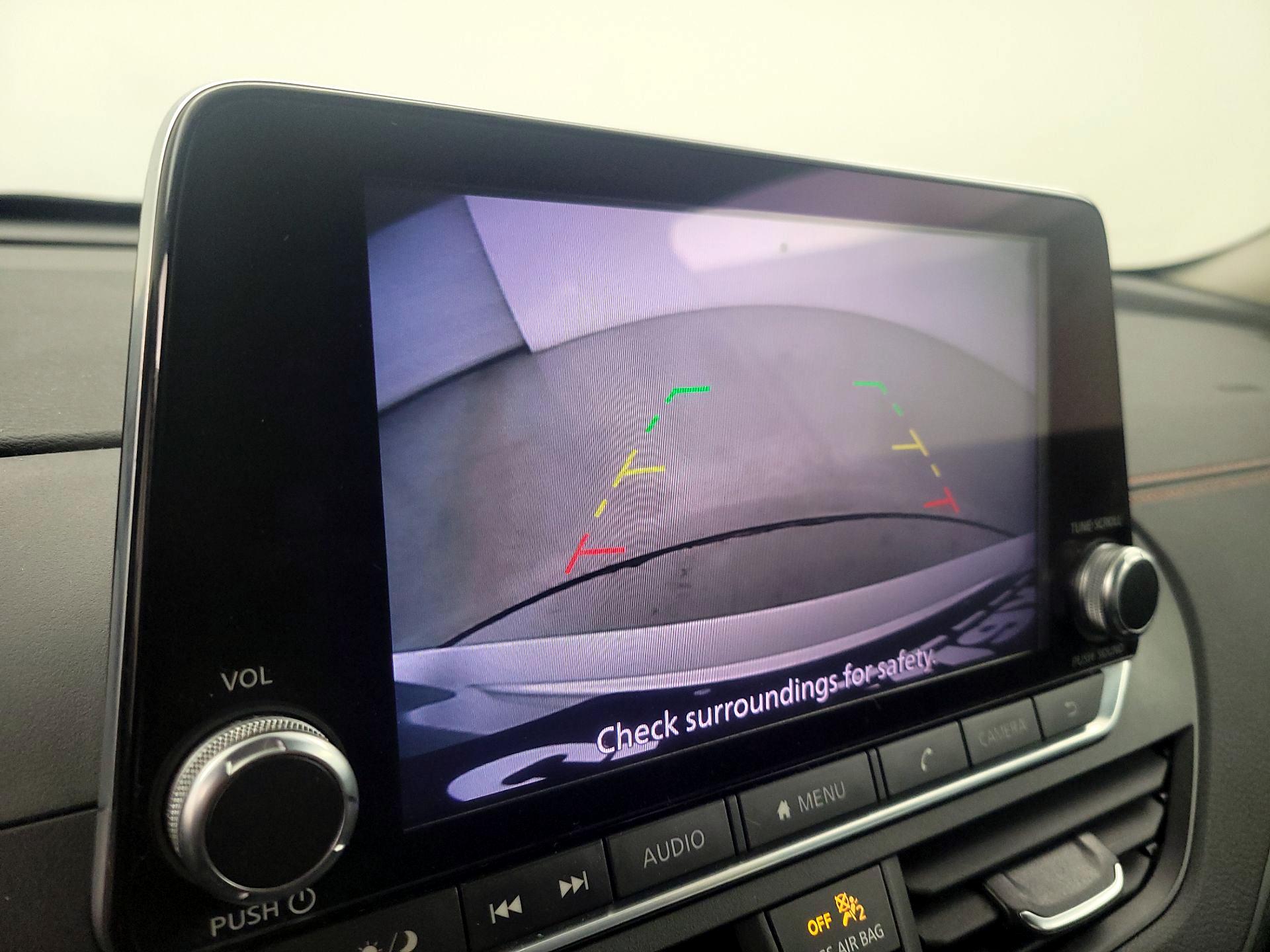 Thumbnail: 2020 Nissan Altima - 14