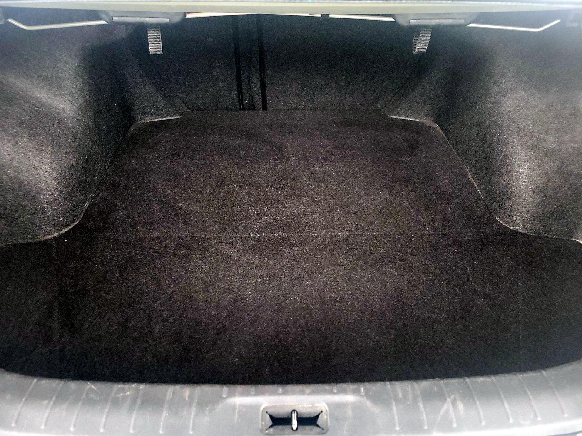 Thumbnail: 2020 Nissan Altima - 20