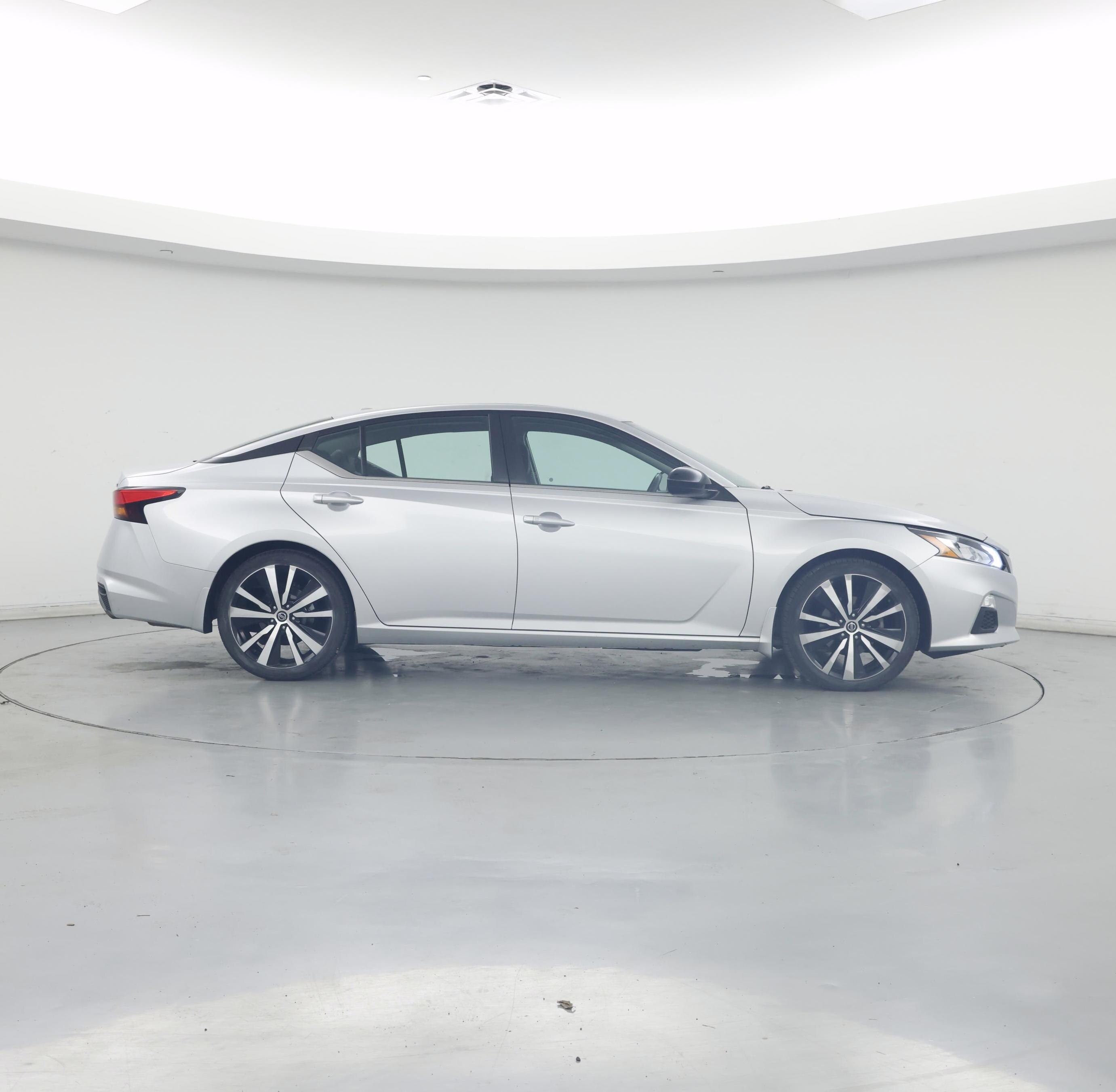 Thumbnail: 2020 Nissan Altima - 7