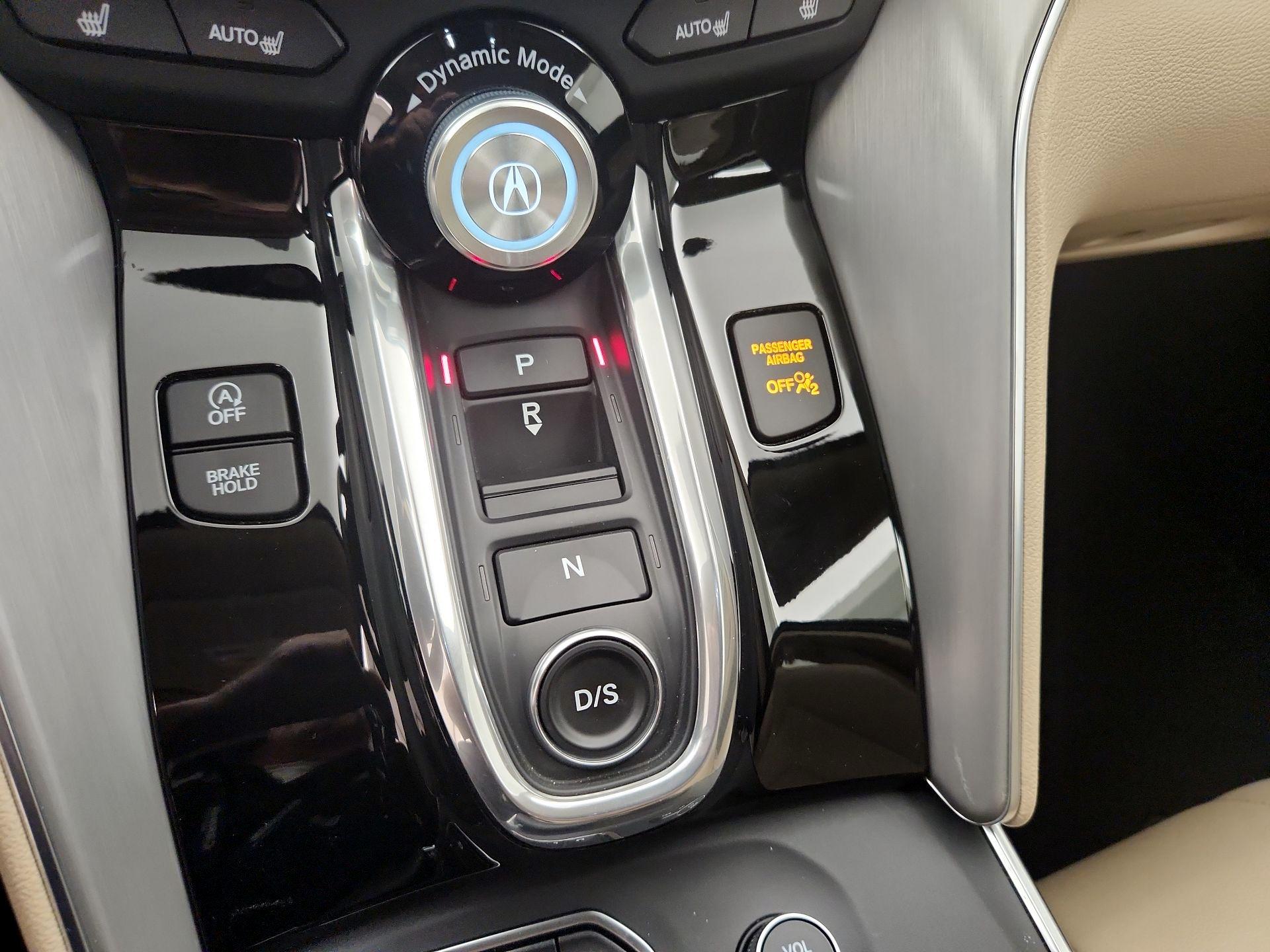 Thumbnail: 2021 Acura TLX - 17