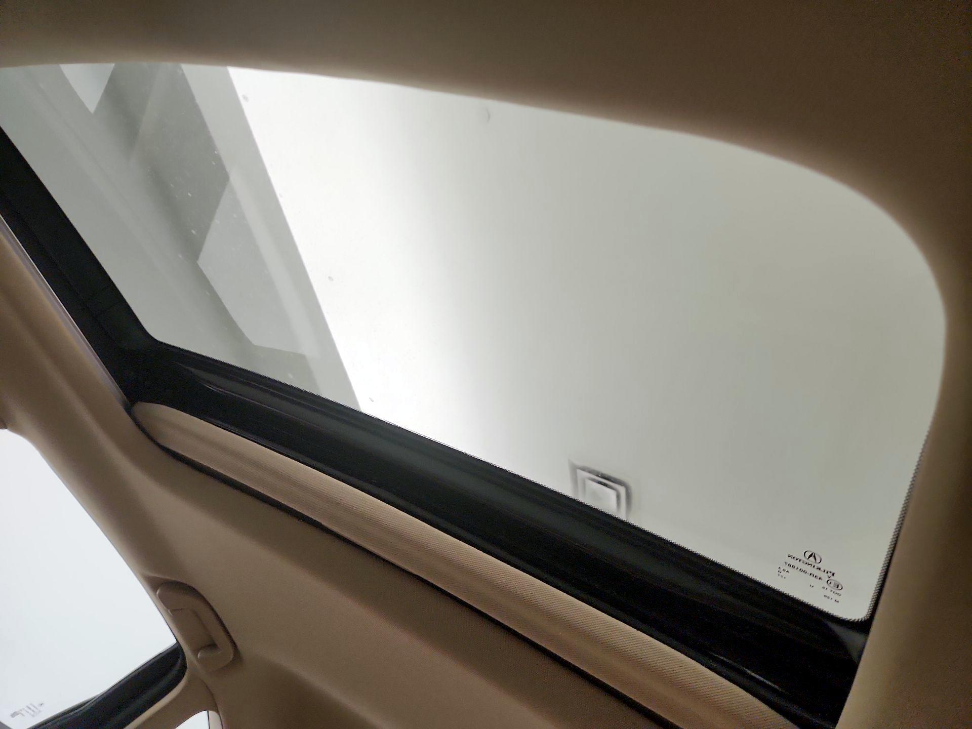 Thumbnail: 2021 Acura TLX - 19