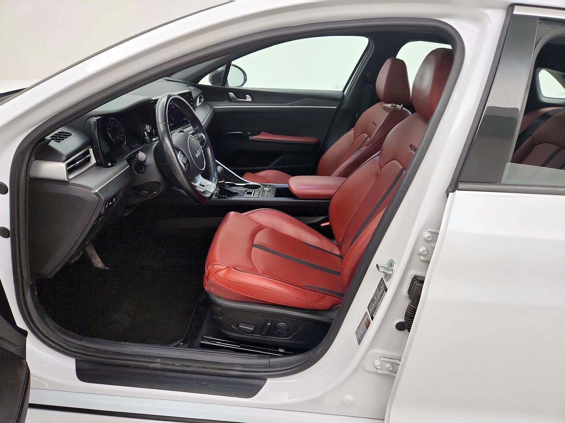 Thumbnail: 2022 Kia K5 - 11