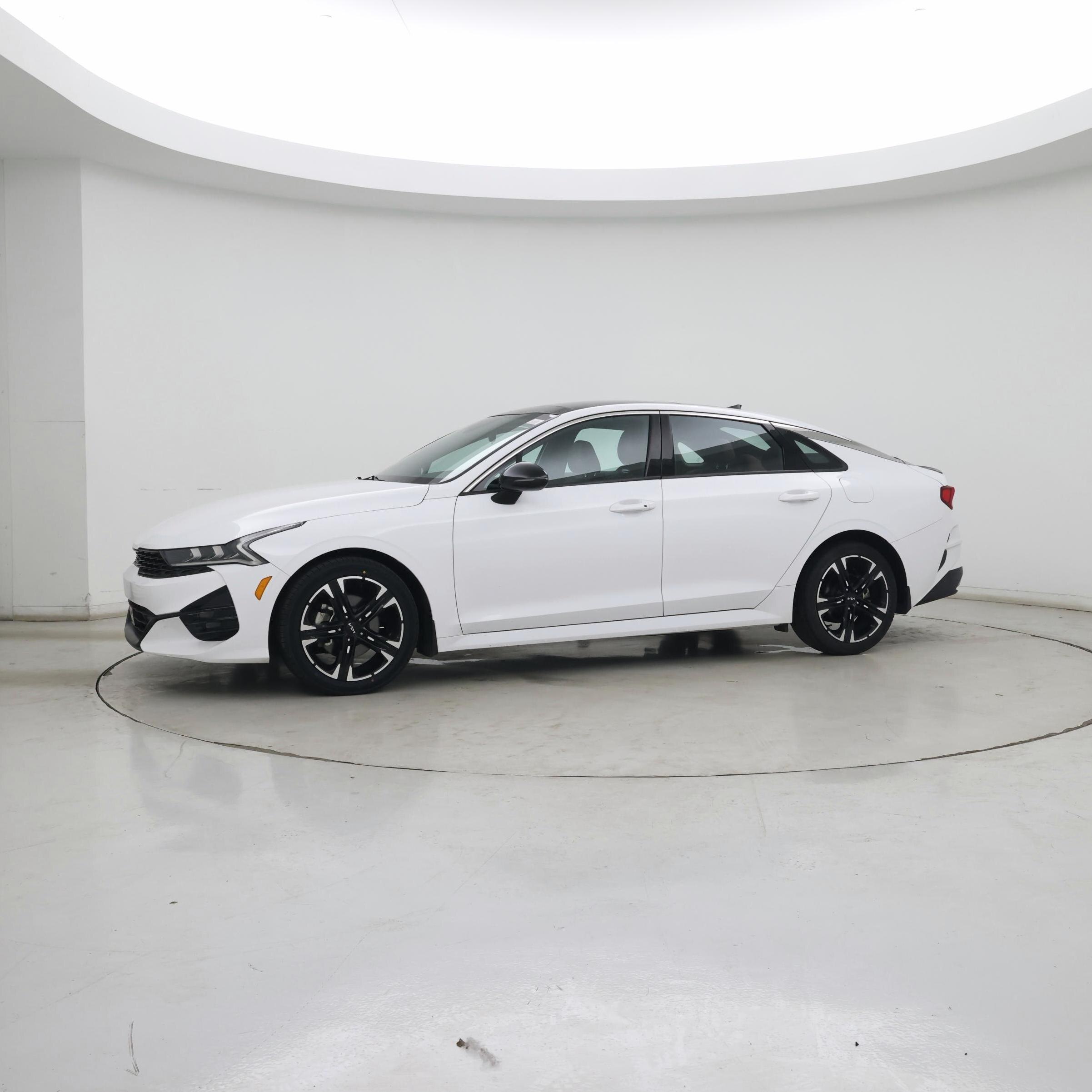 Thumbnail: 2022 Kia K5 - 4