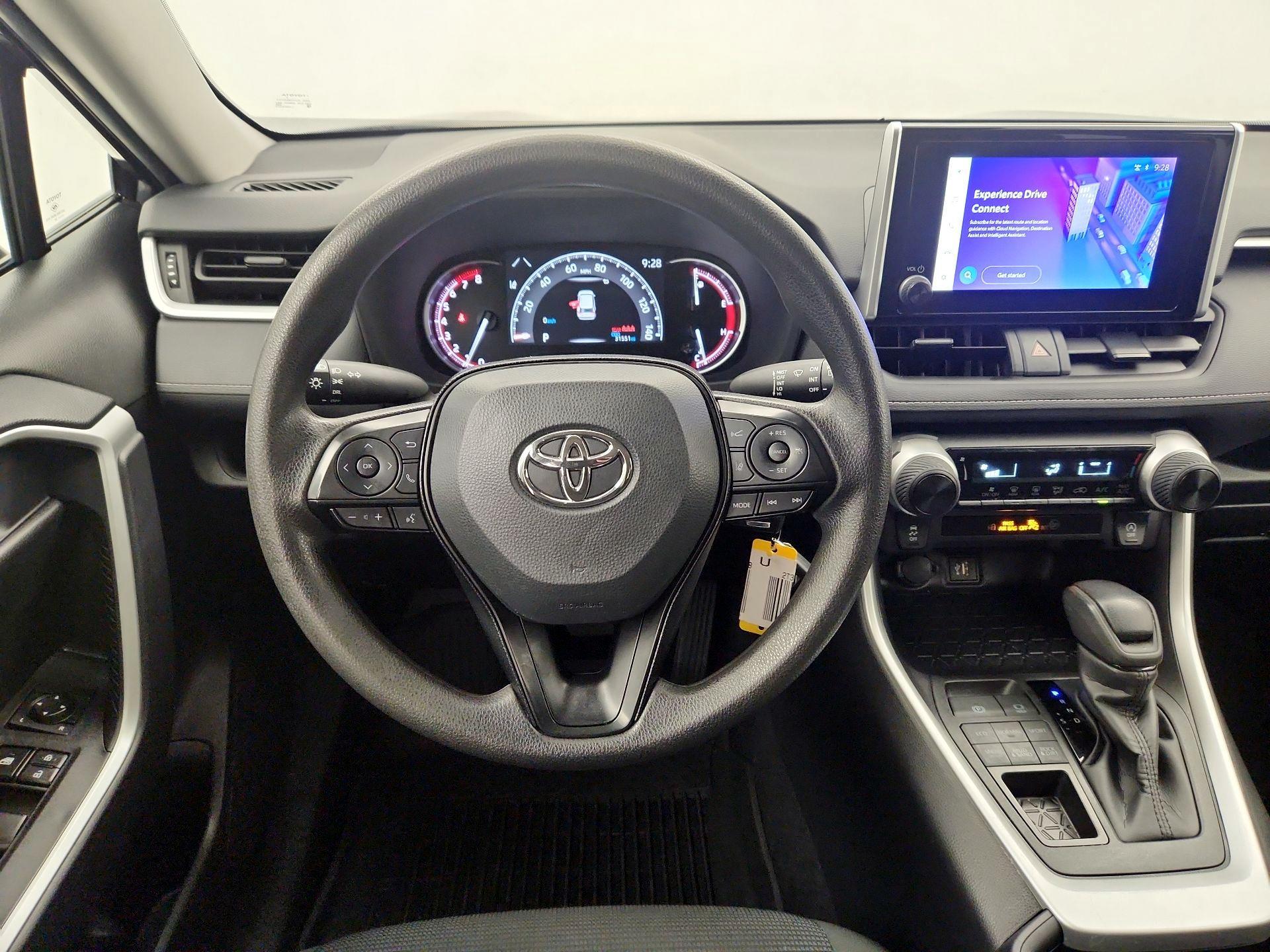 Thumbnail: 2025 Toyota RAV4 - 10