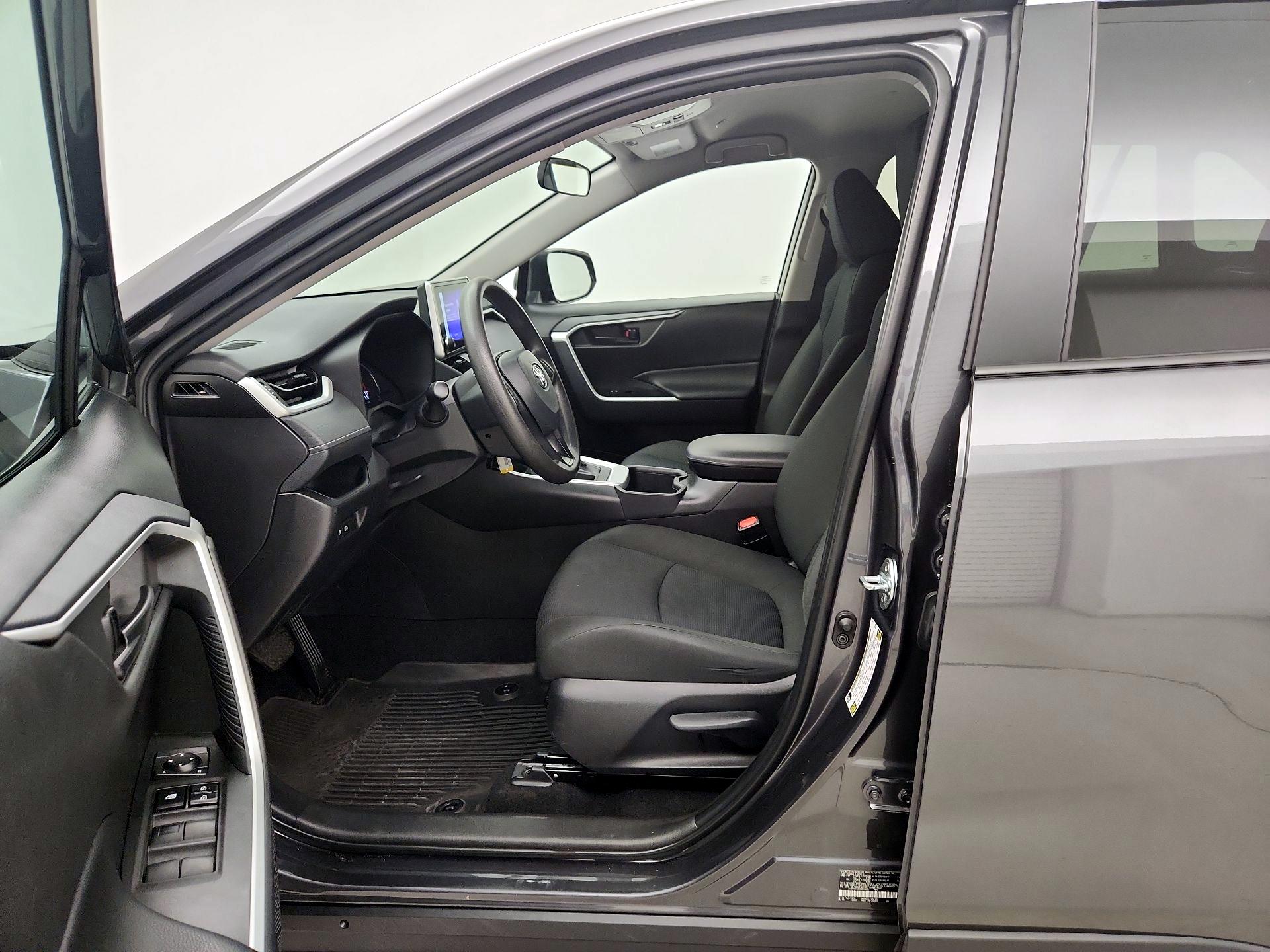 Thumbnail: 2025 Toyota RAV4 - 11