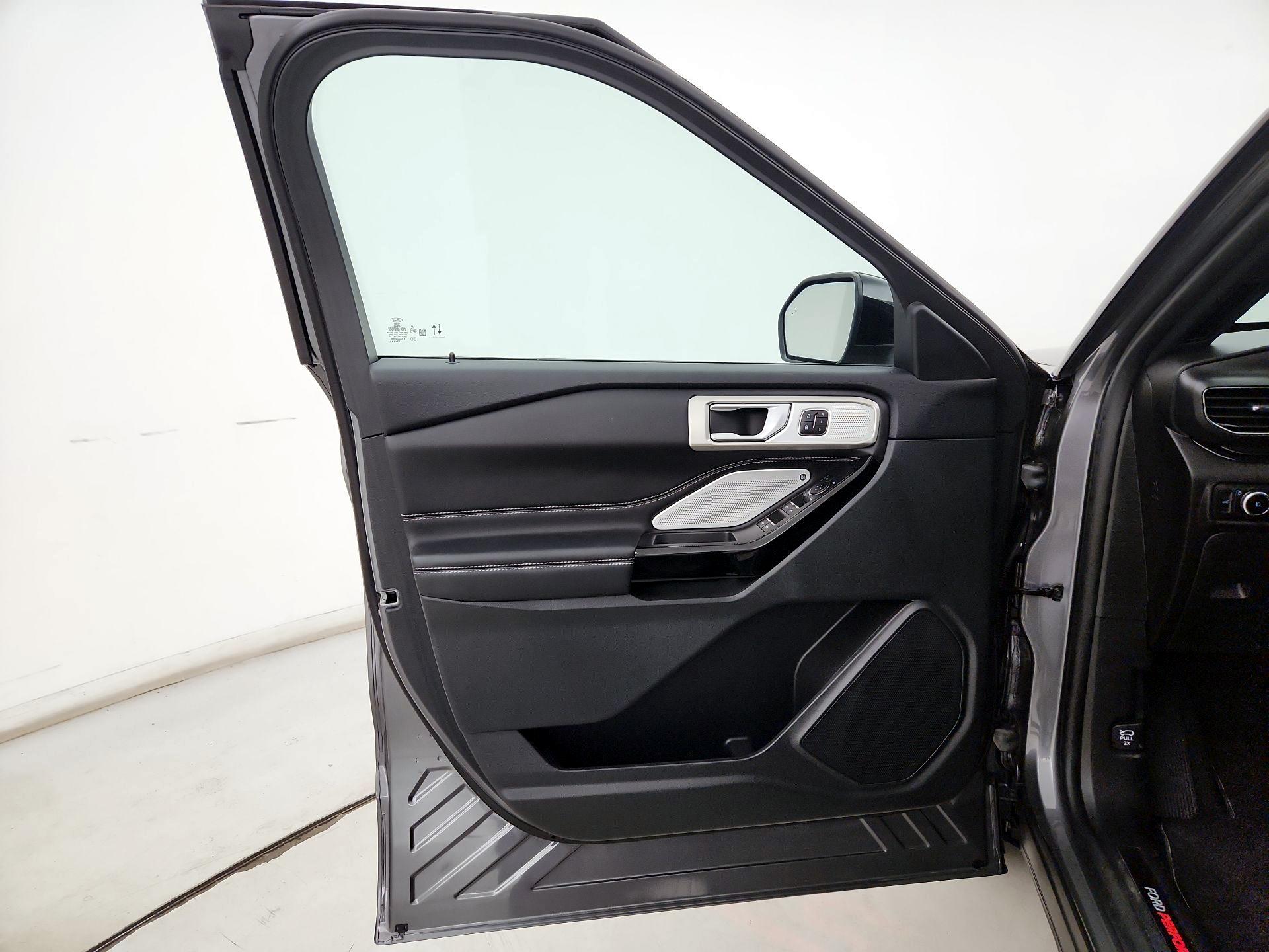 Thumbnail: 2023 Ford Explorer - 12