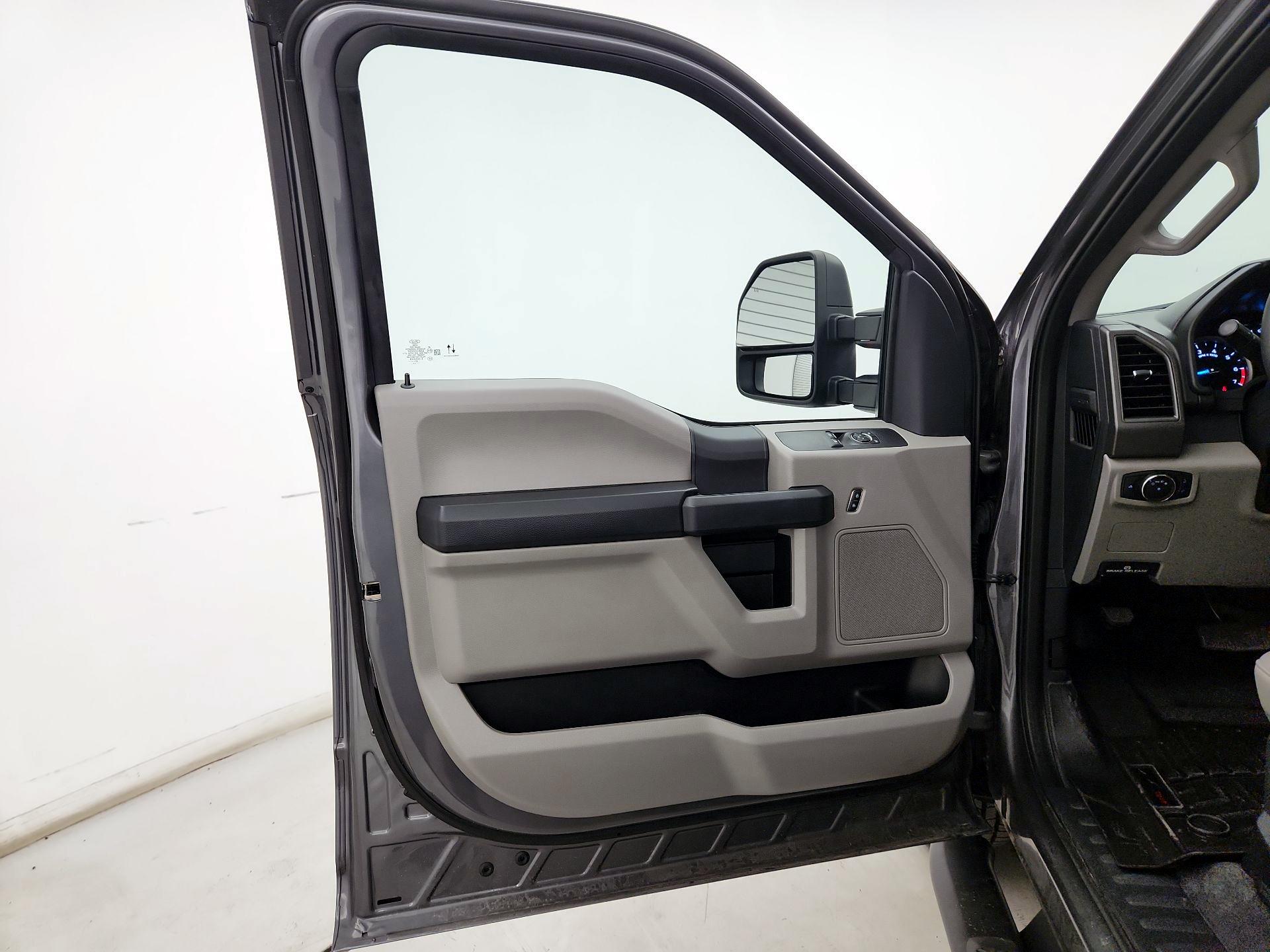 Thumbnail: 2022 Ford F-350 - 12