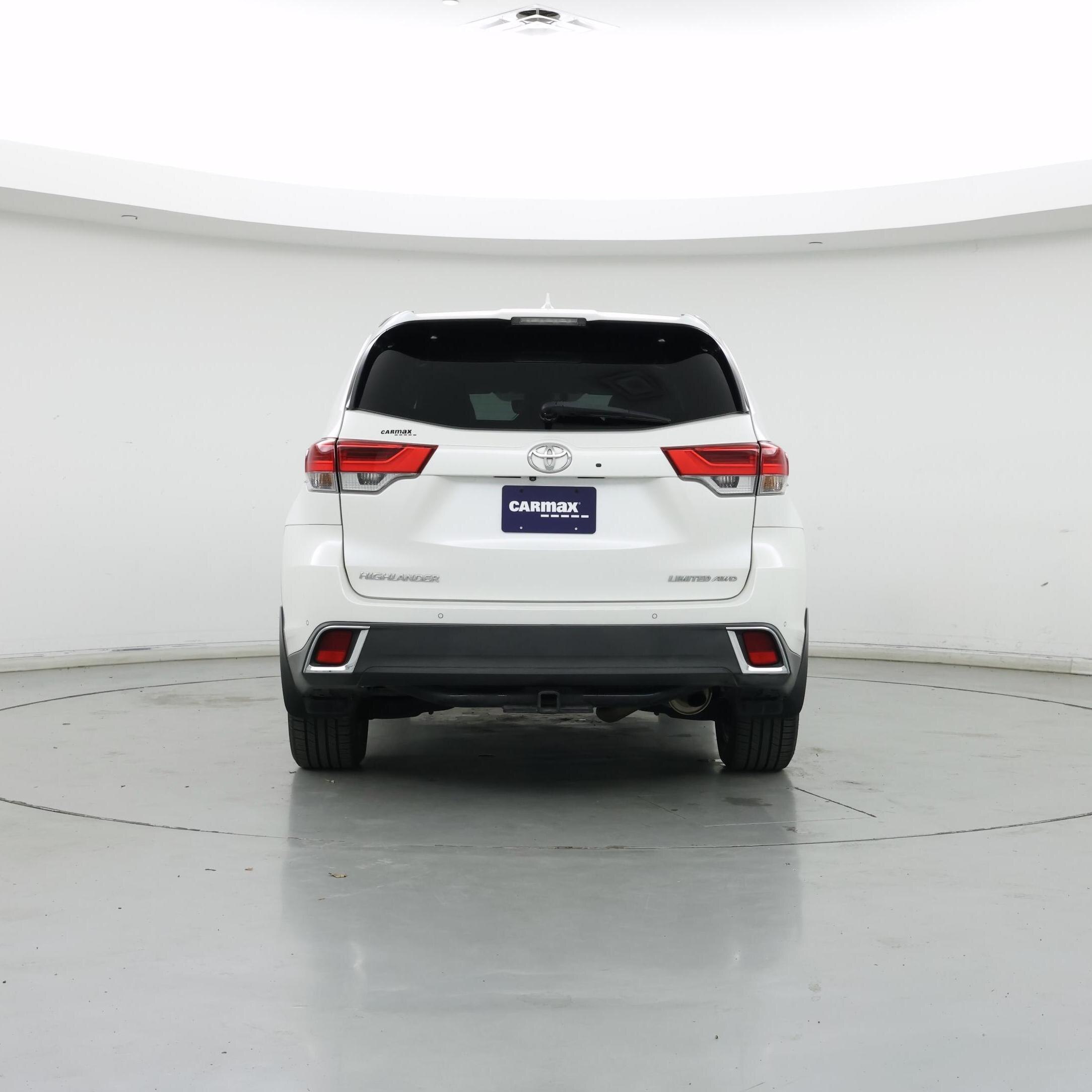 Thumbnail: 2019 Toyota Highlander - 6