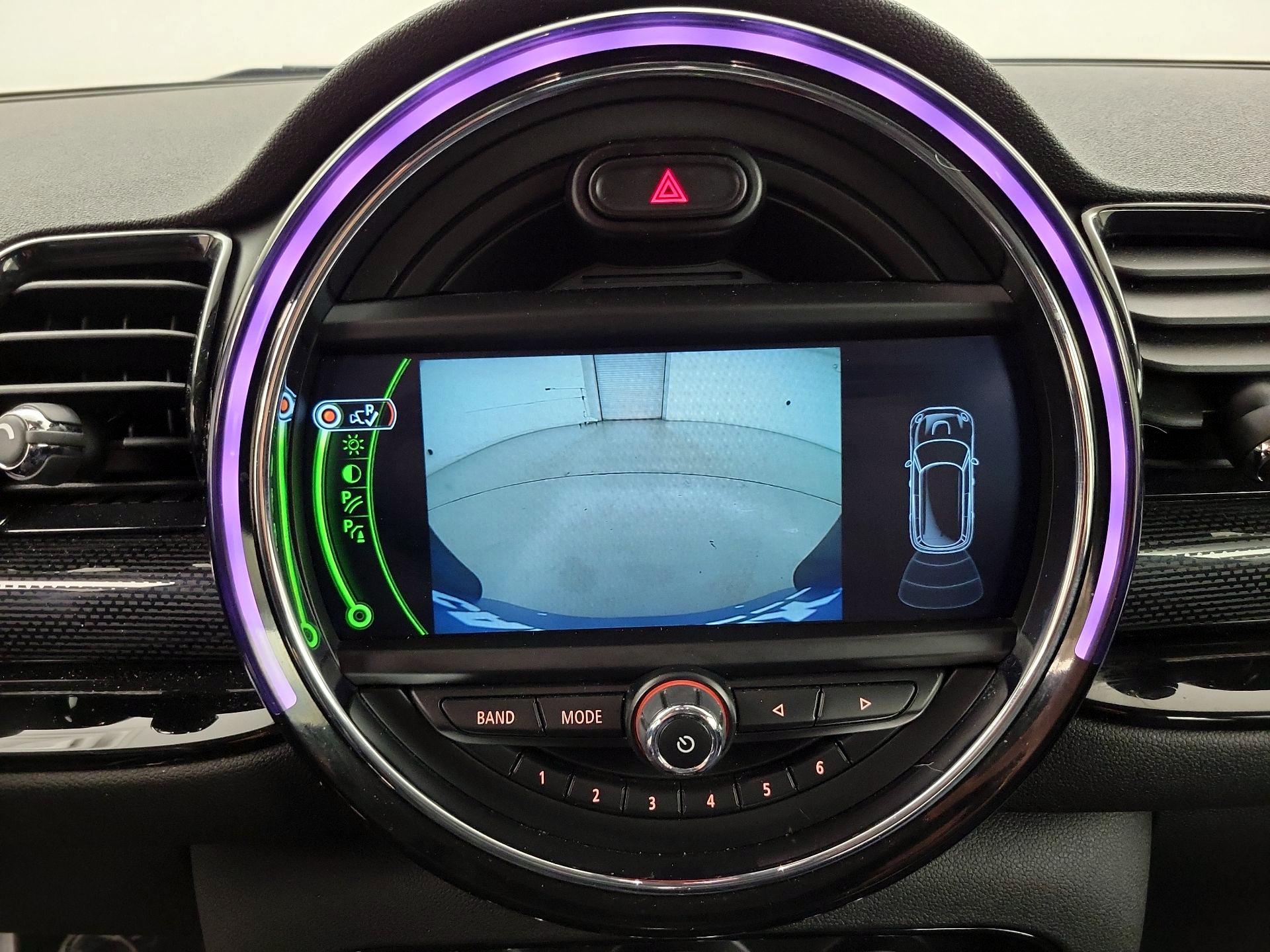 Thumbnail: 2016 MINI Cooper Clubman - 15