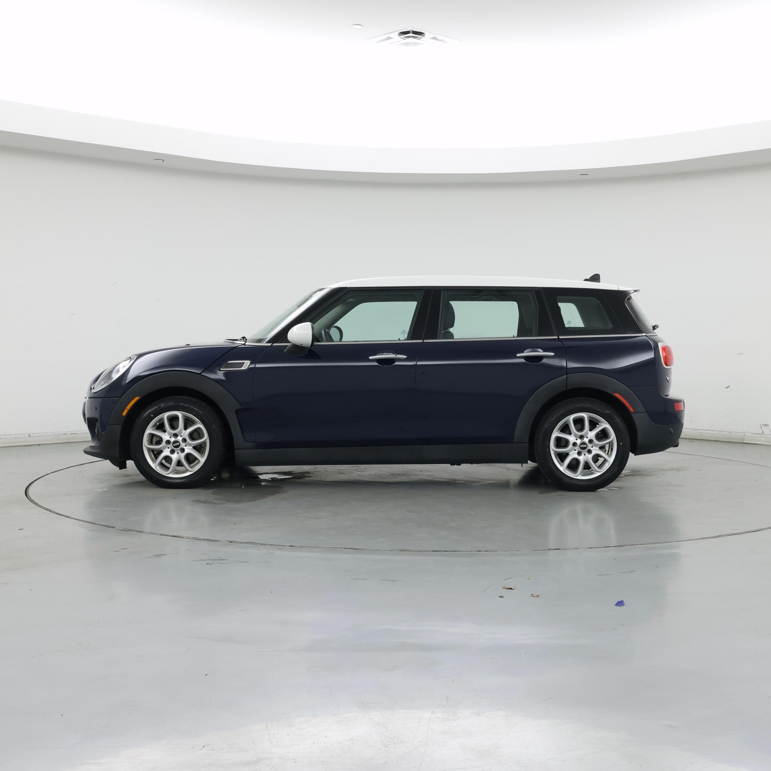 Thumbnail: 2016 MINI Cooper Clubman - 3