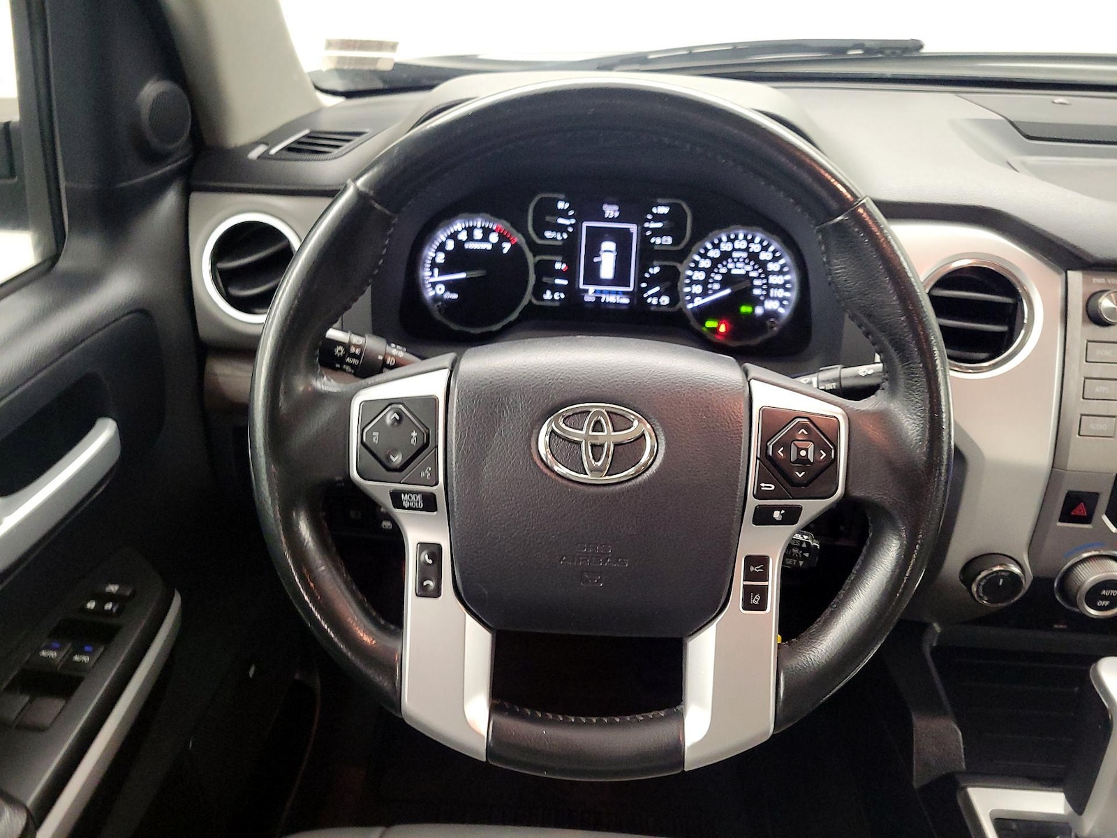 2018 Toyota Tundra Limited - Photo 11