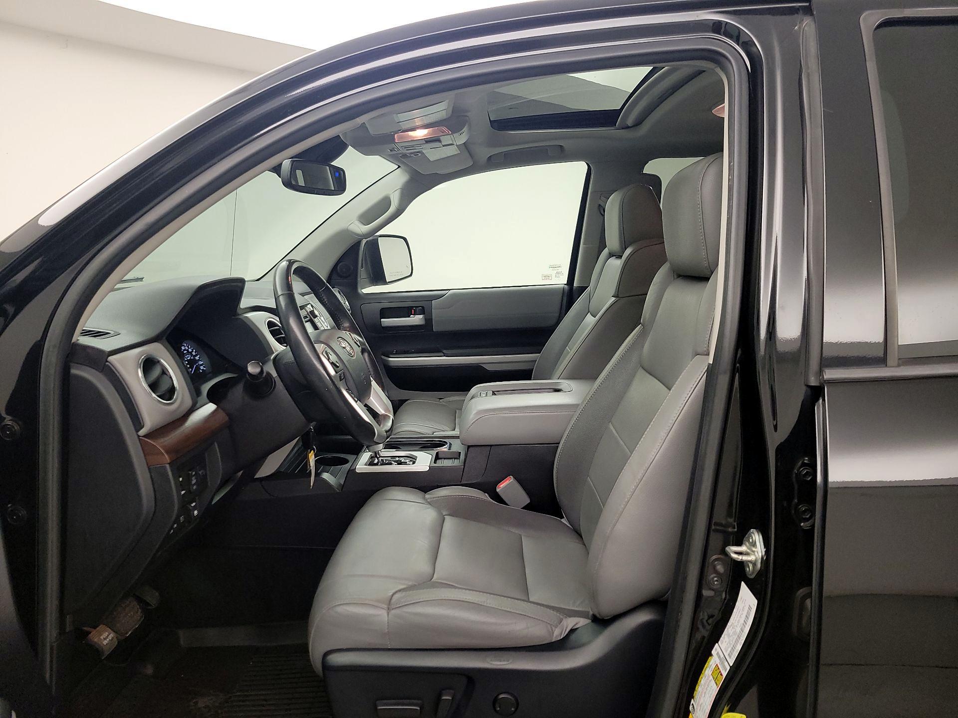 Thumbnail: 2018 Toyota Tundra - 11