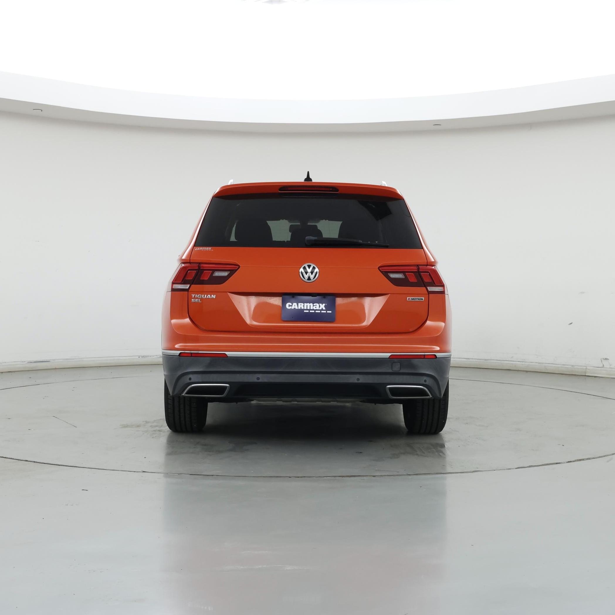 Thumbnail: 2019 Volkswagen Tiguan - 6