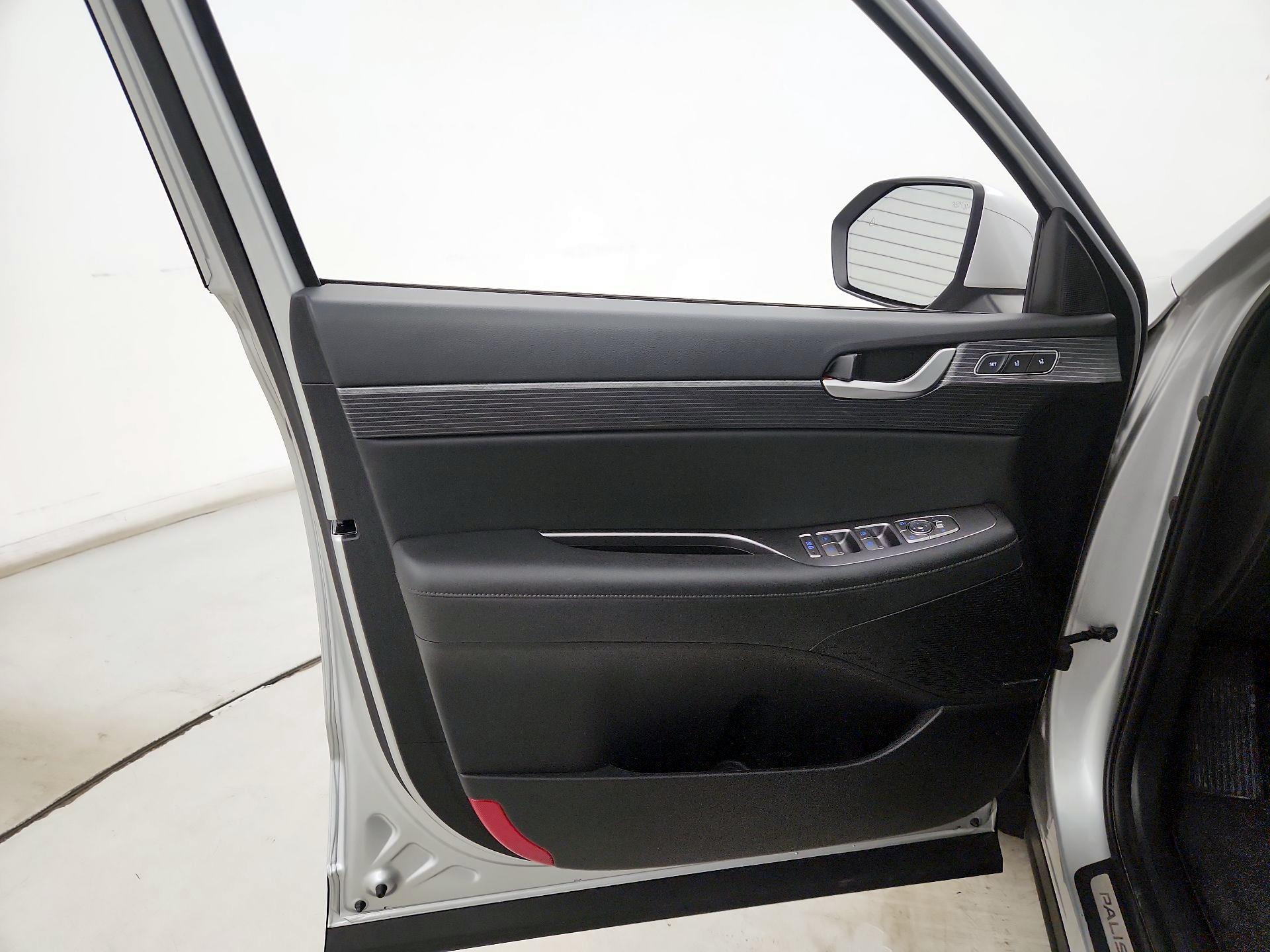 Thumbnail: 2023 Hyundai Palisade - 12