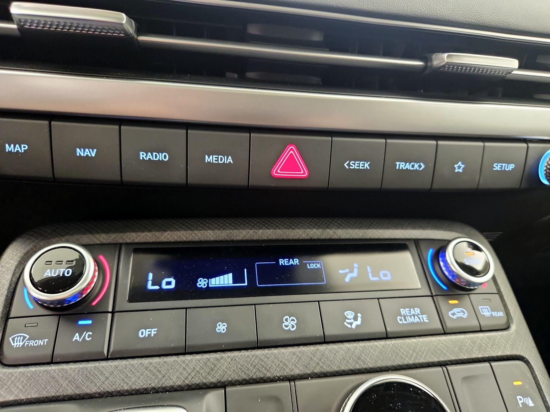 Thumbnail: 2023 Hyundai Palisade - 17