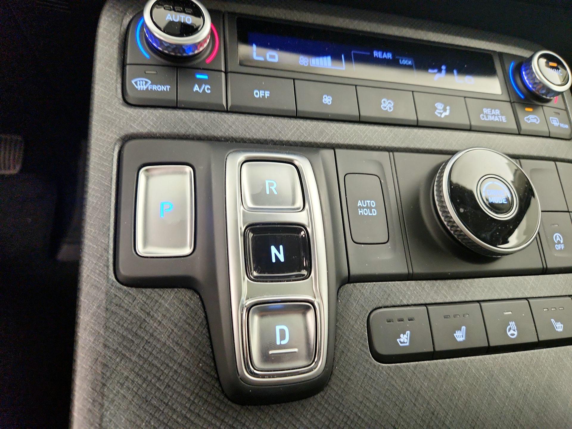 Thumbnail: 2023 Hyundai Palisade - 18