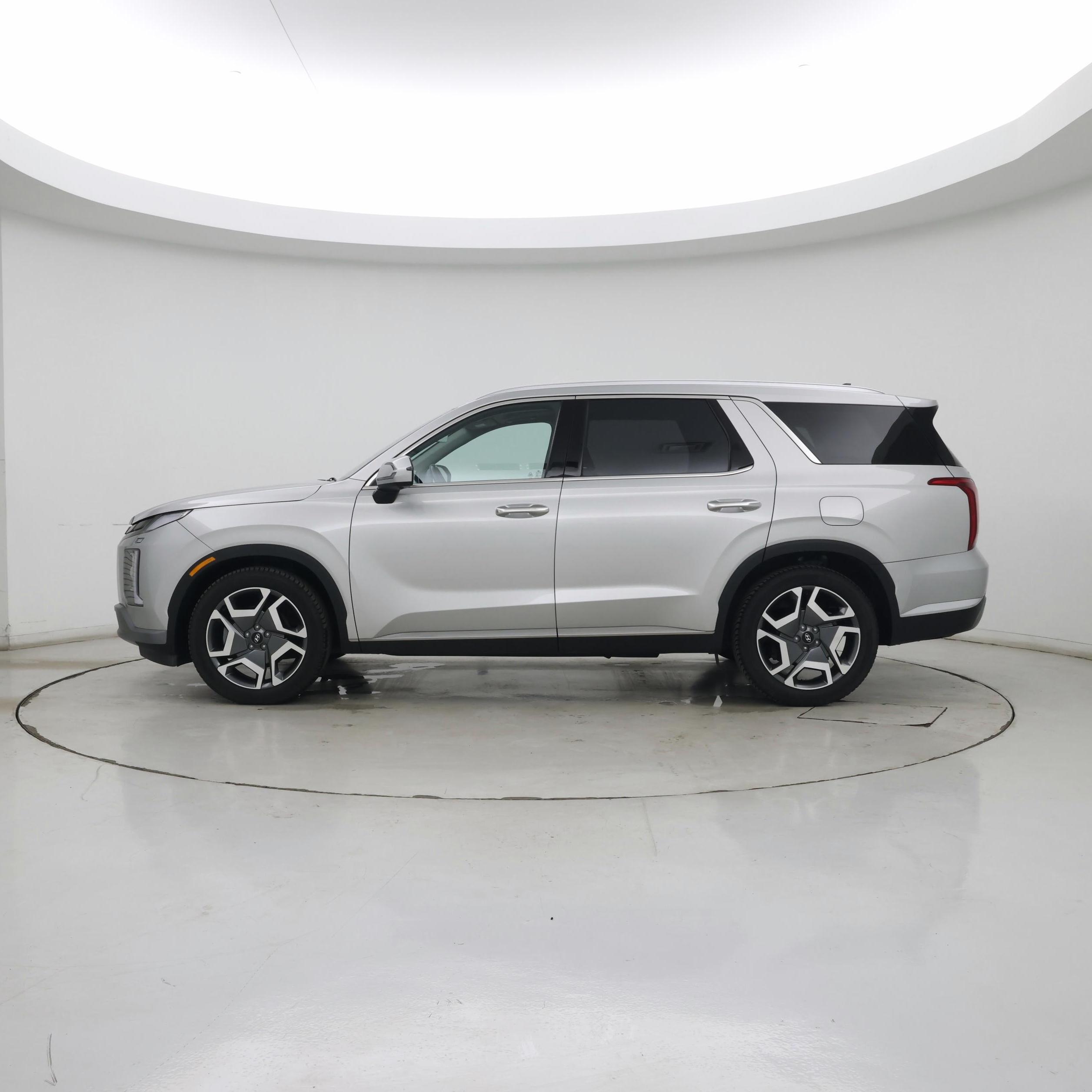 Thumbnail: 2023 Hyundai Palisade - 3