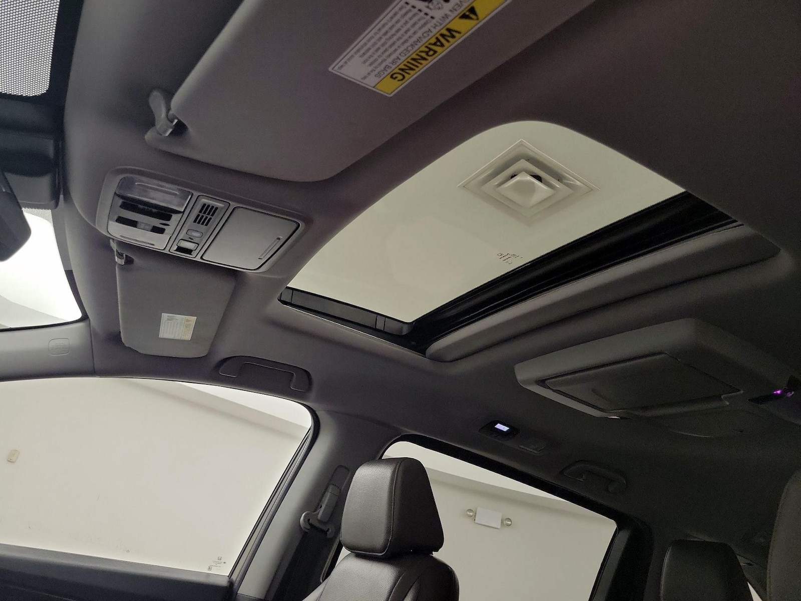 2019 Honda Odyssey Elite - Photo 19