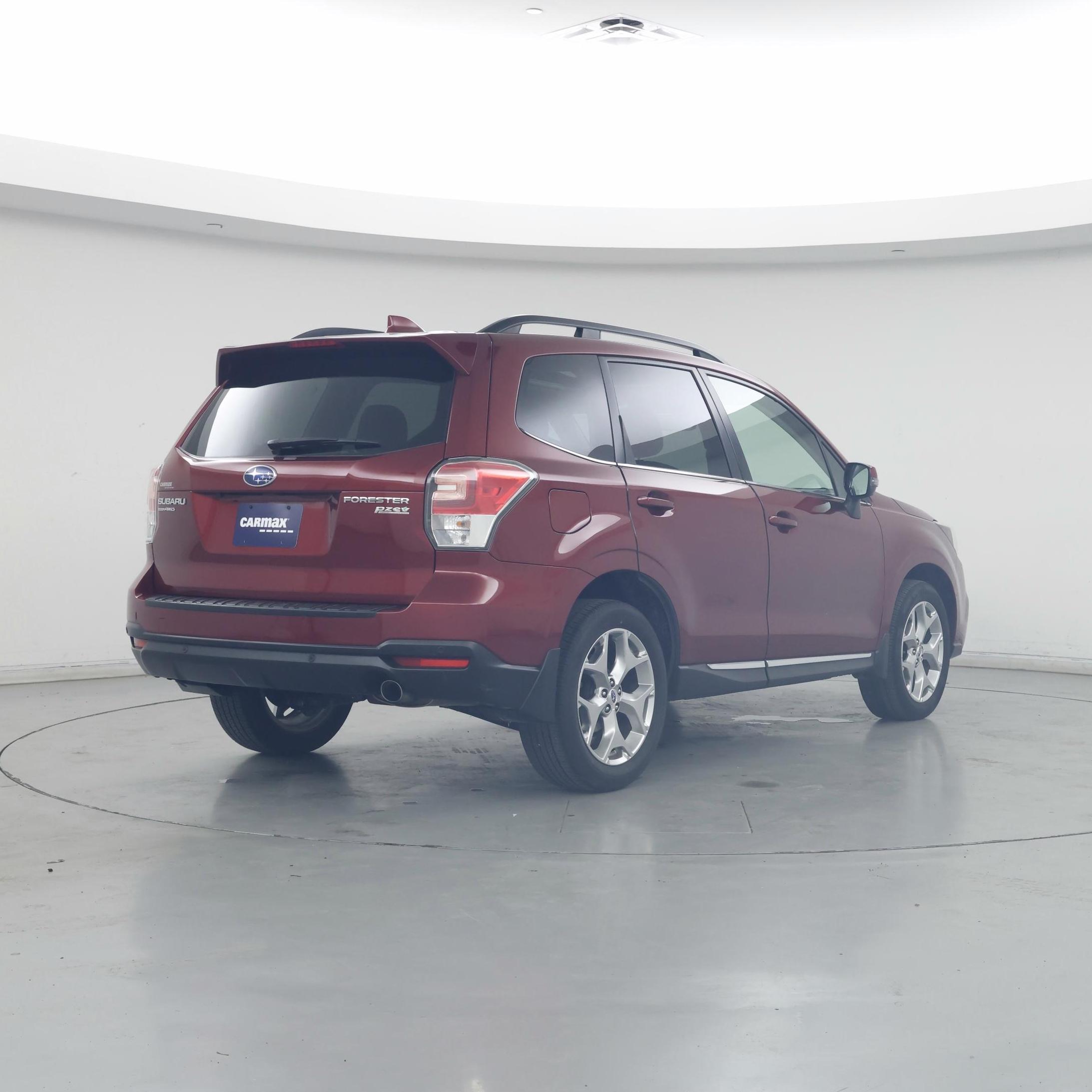 Thumbnail: 2017 Subaru Forester - 8