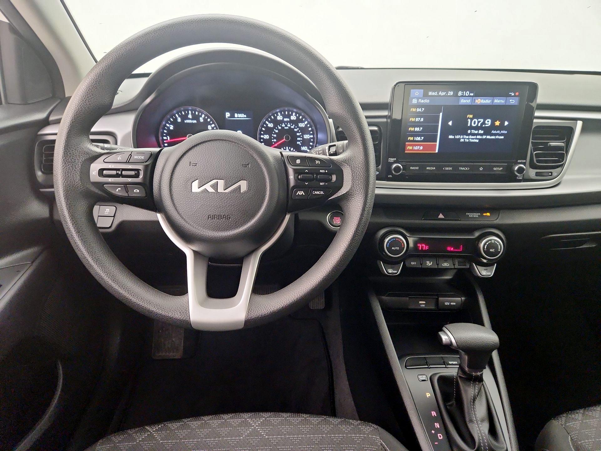 Thumbnail: 2022 Kia Rio5 - 10