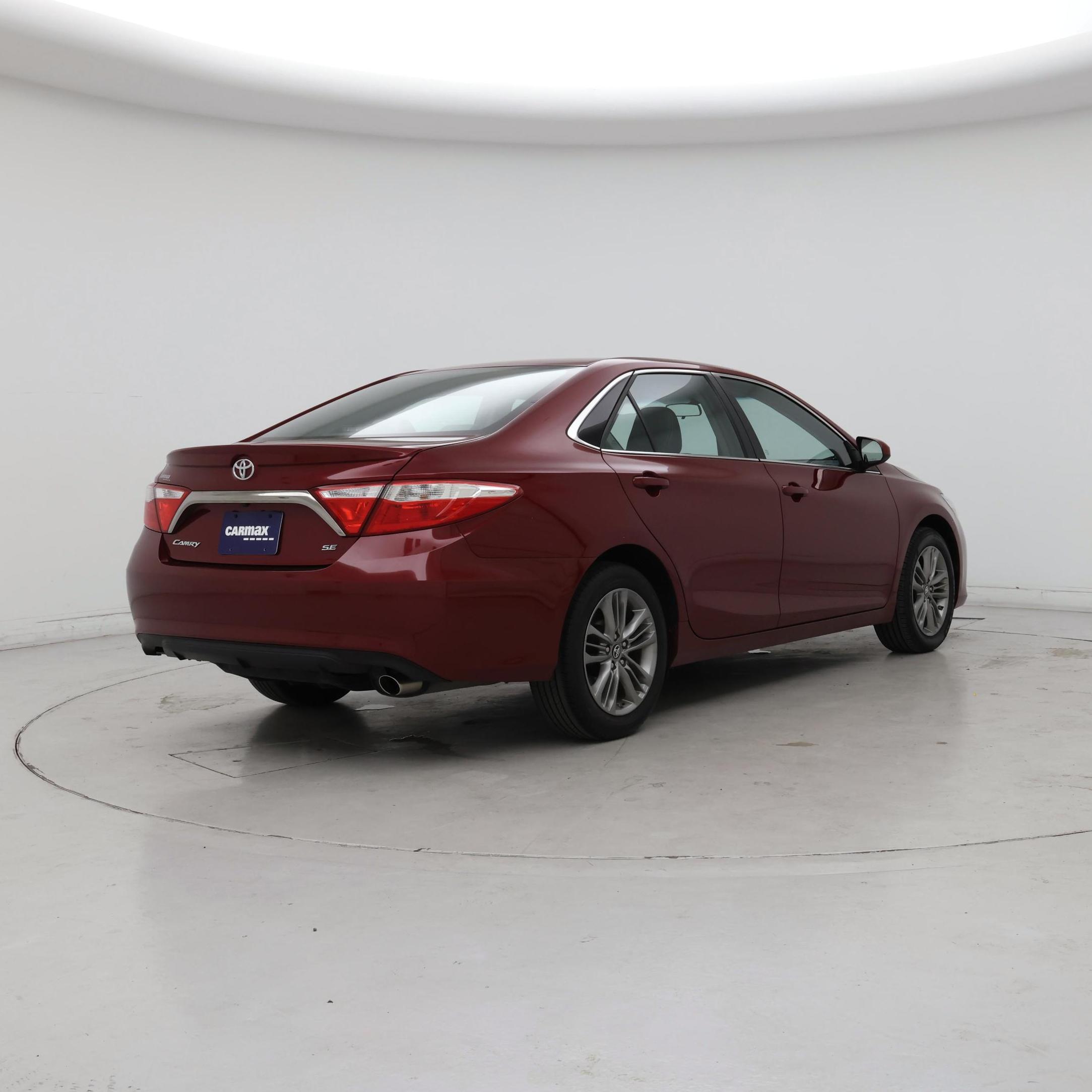 Thumbnail: 2016 Toyota Camry - 8