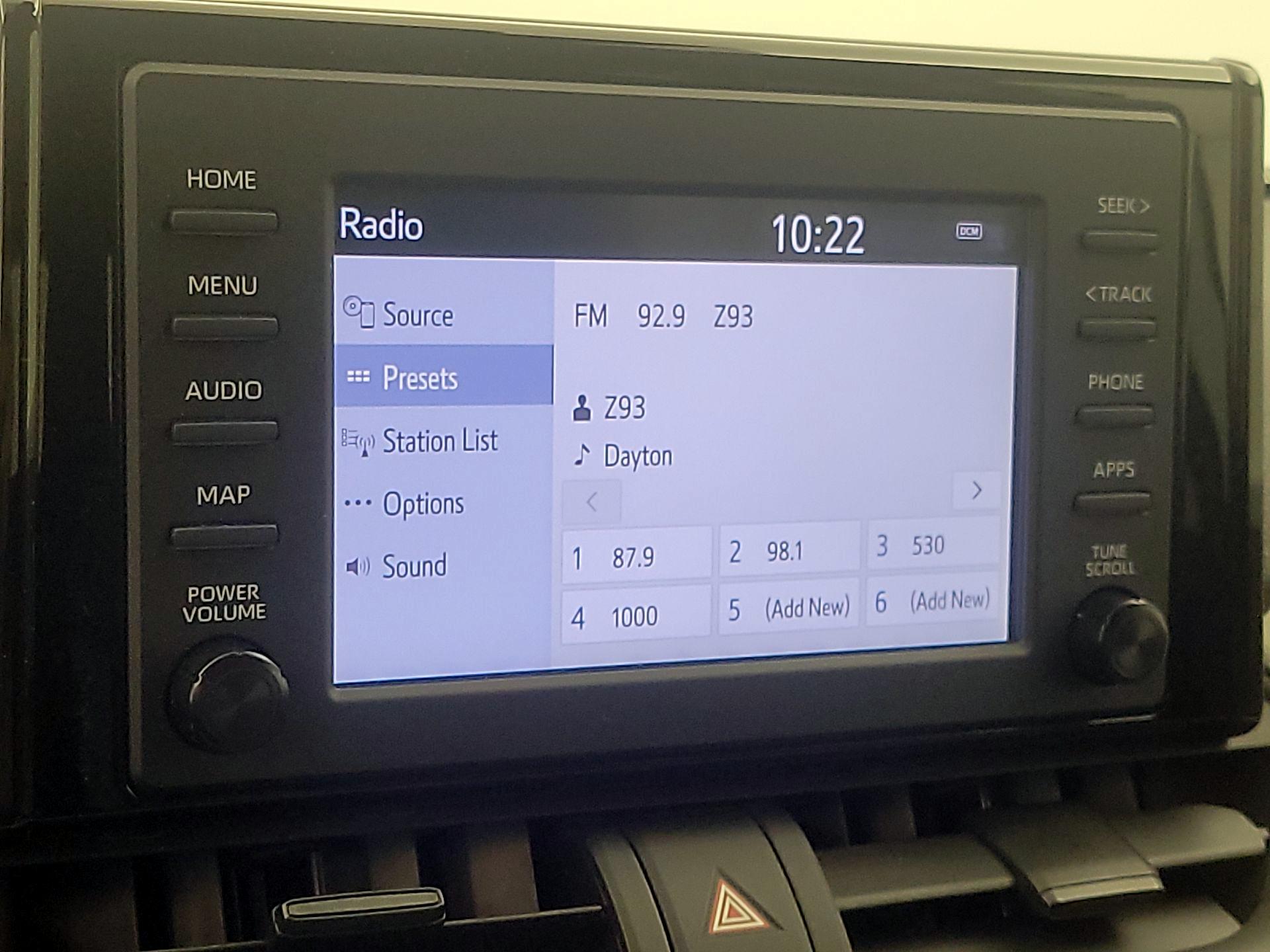 Thumbnail: 2019 Toyota RAV4 - 15