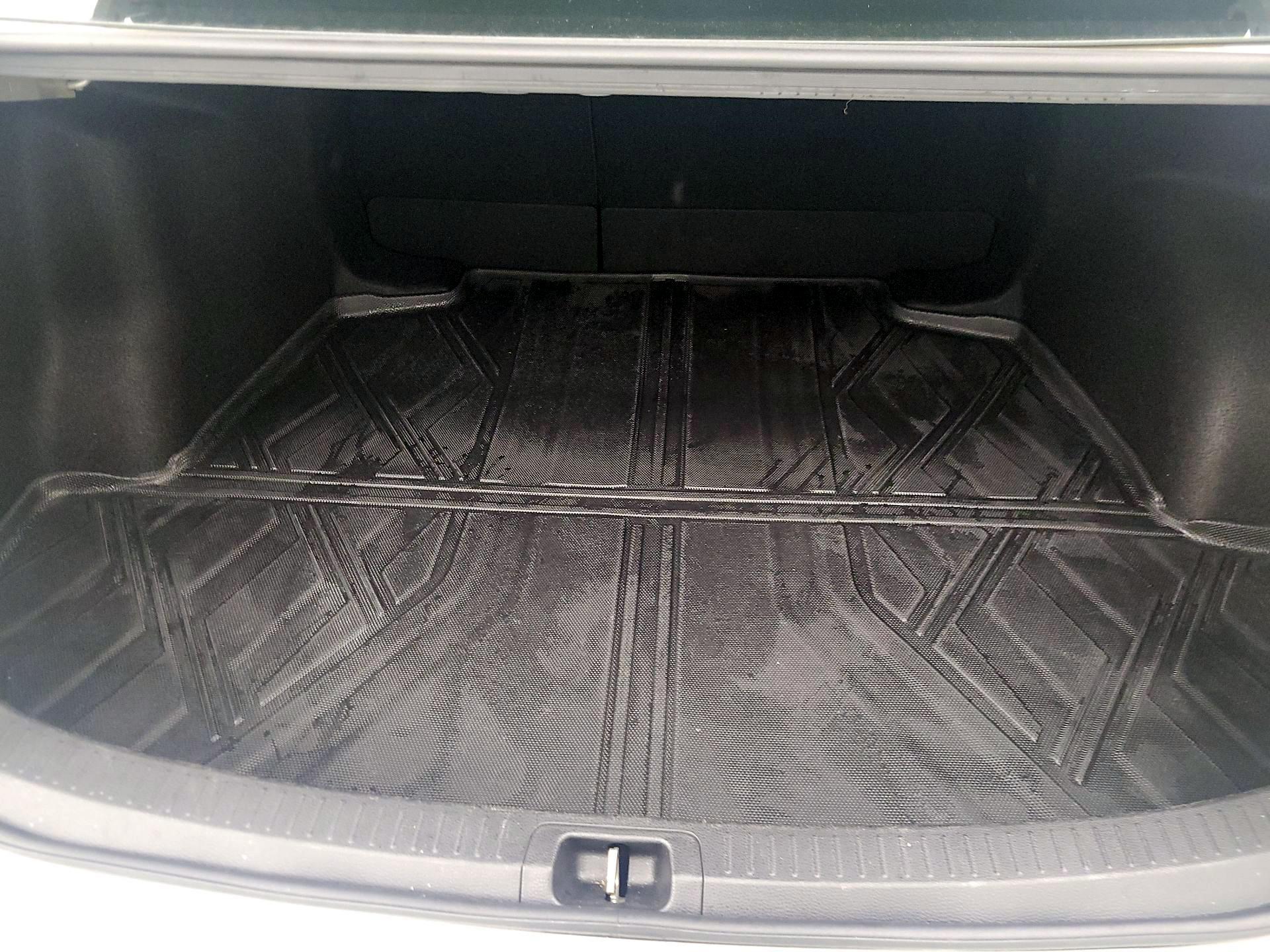 Thumbnail: 2021 Toyota Corolla - 20