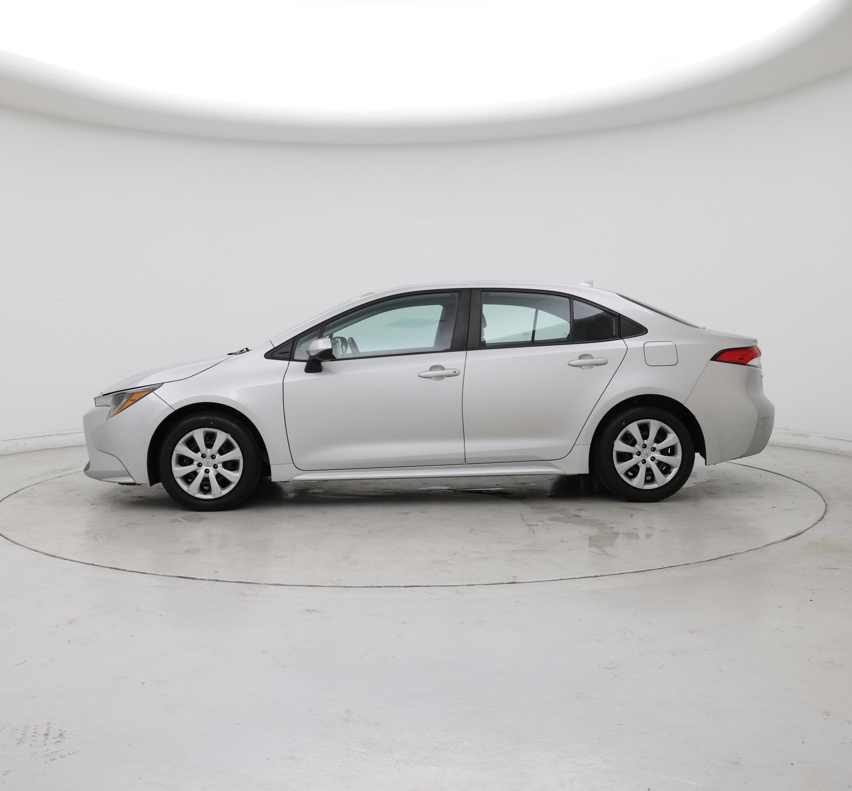 Thumbnail: 2021 Toyota Corolla - 3