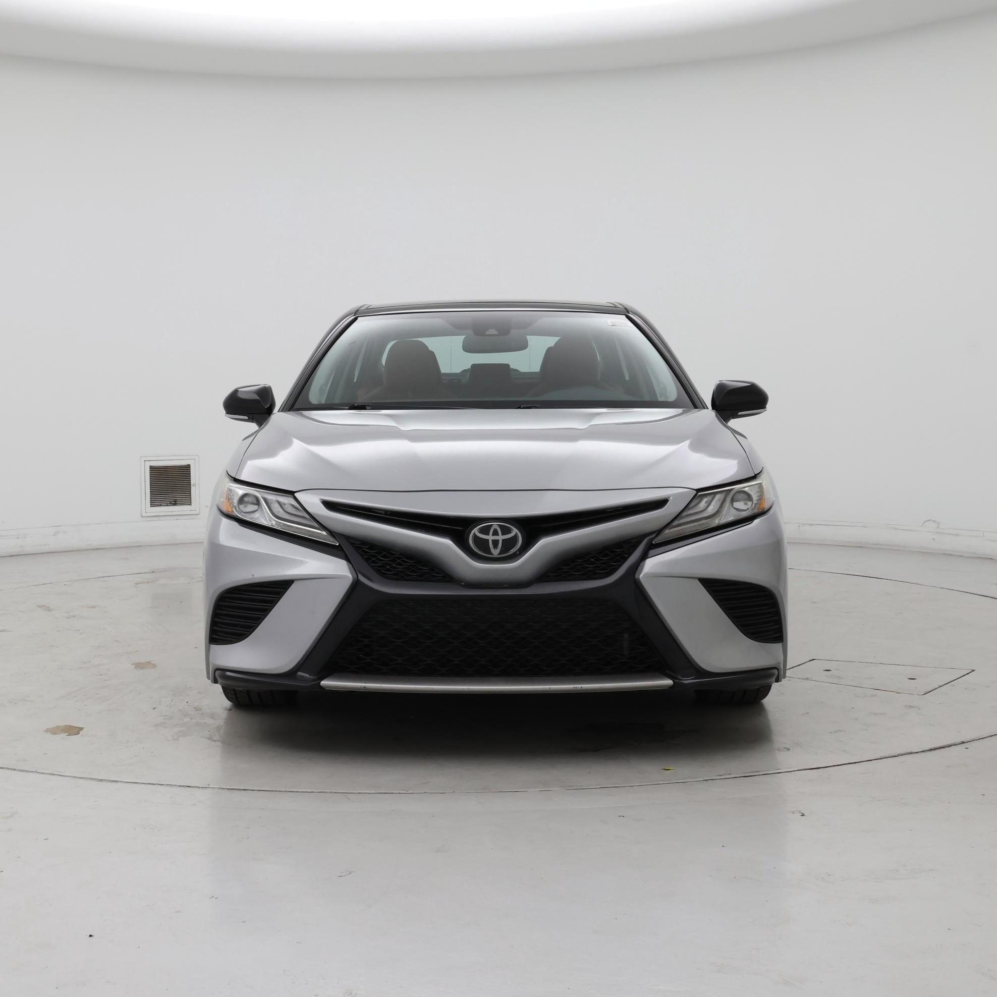 Thumbnail: 2019 Toyota Camry - 5