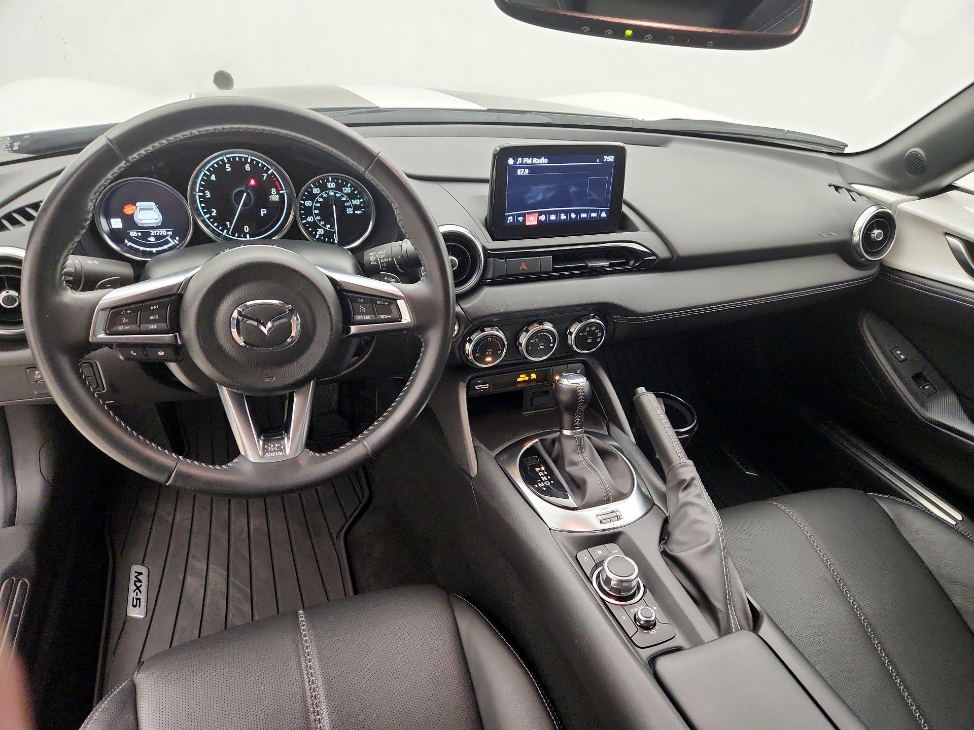 Thumbnail: 2021 Mazda MX-5 Miata - 9