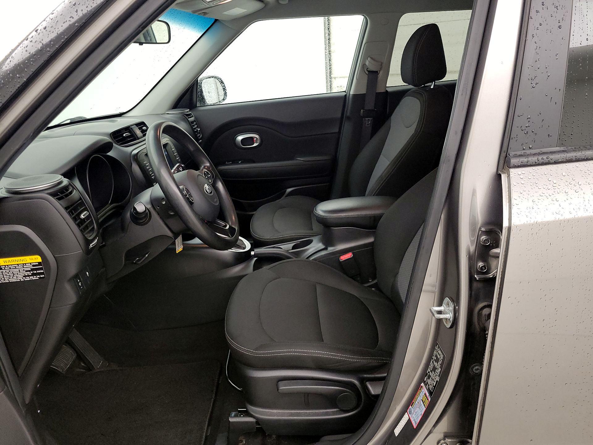 Thumbnail: 2018 Kia Soul - 11