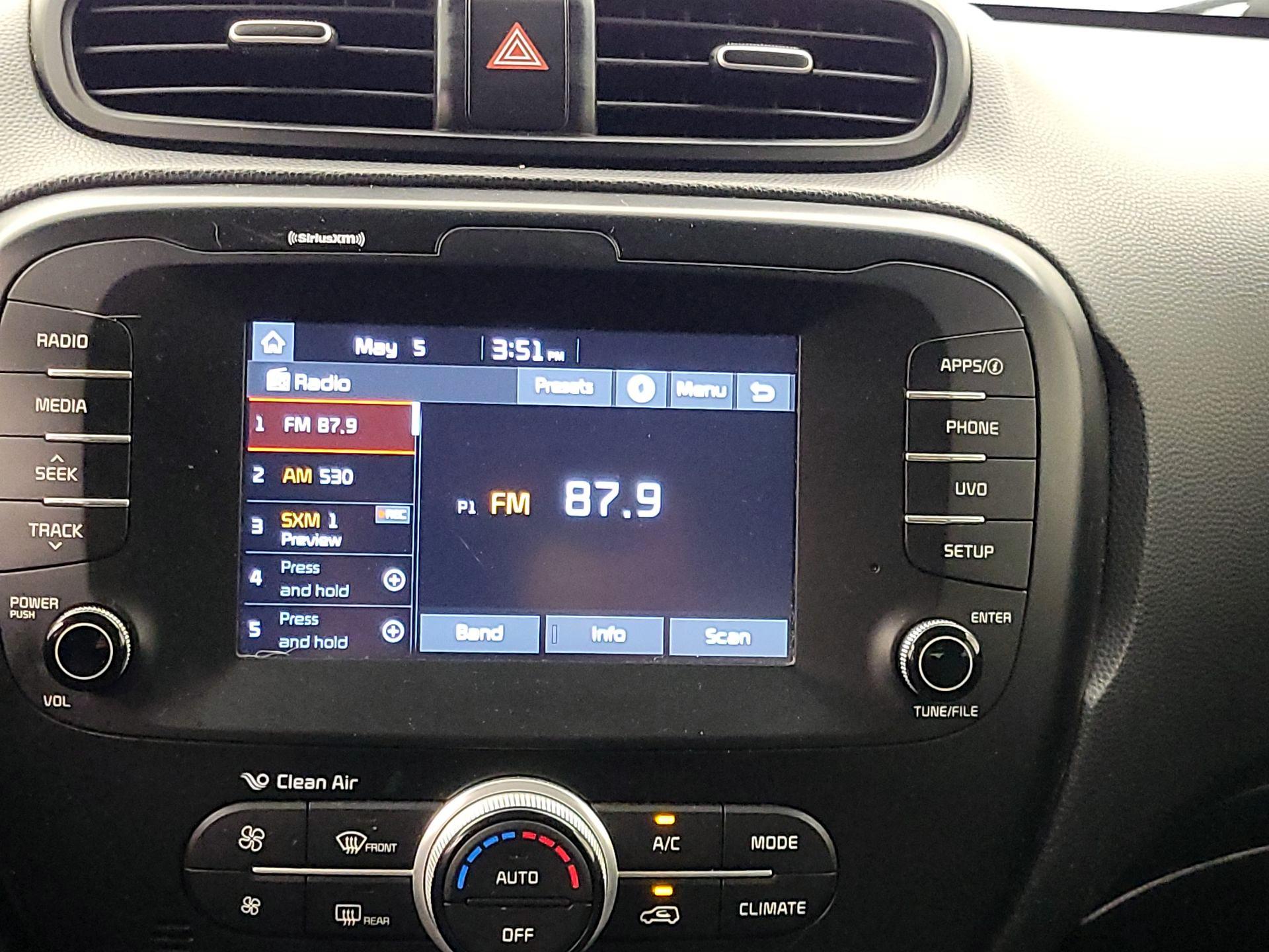 Thumbnail: 2018 Kia Soul - 15