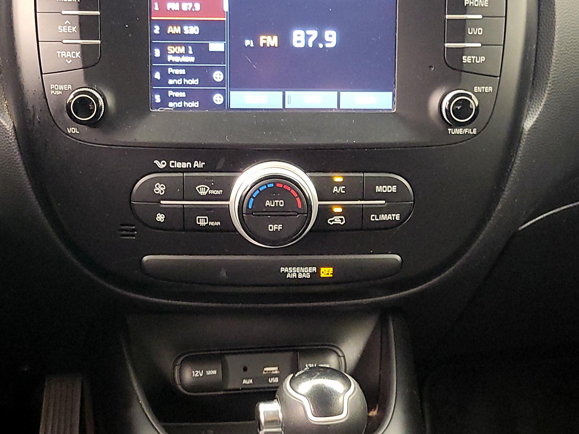 Thumbnail: 2018 Kia Soul - 16