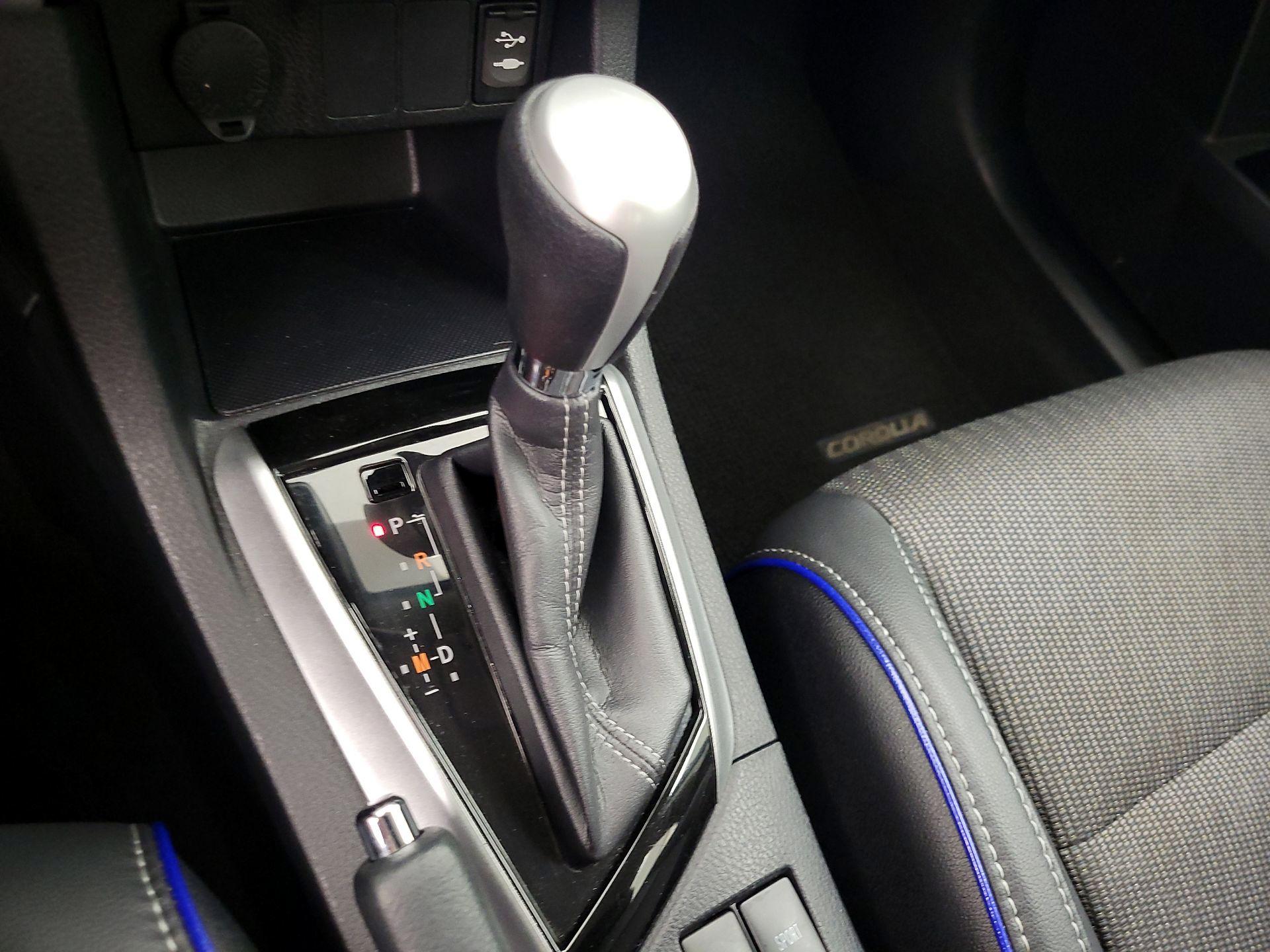 Thumbnail: 2017 Toyota Corolla - 17