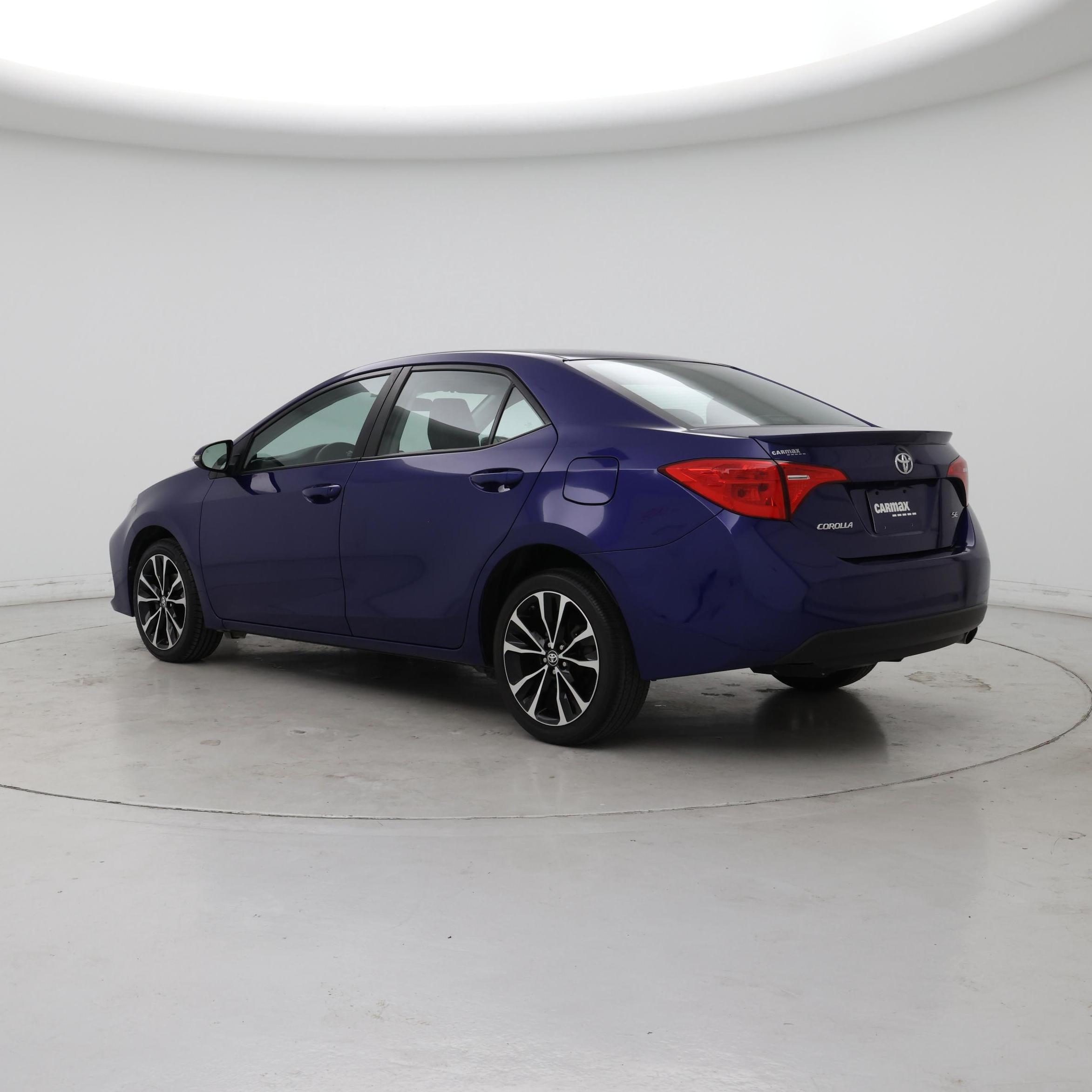 Thumbnail: 2017 Toyota Corolla - 2