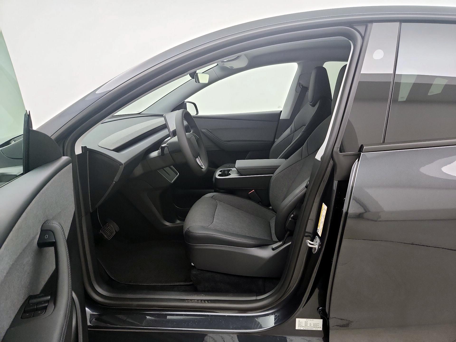 Thumbnail: 2026 Tesla Model Y - 11