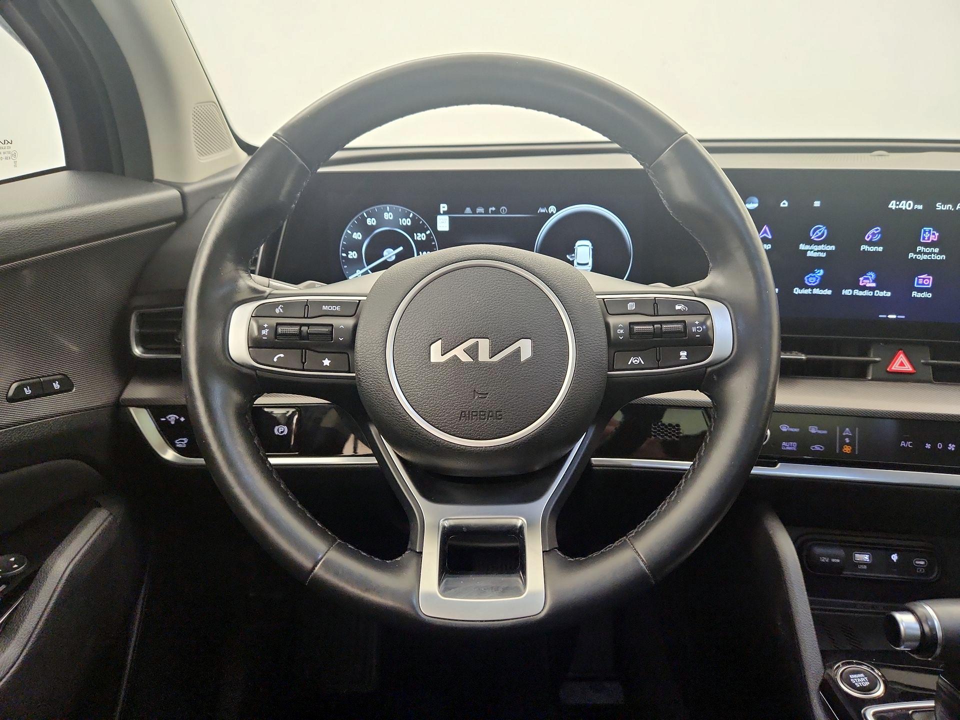 Thumbnail: 2023 Kia Sportage - 10