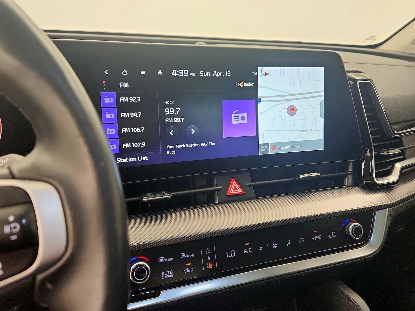 2023 Kia Sportage SX - Photo 17