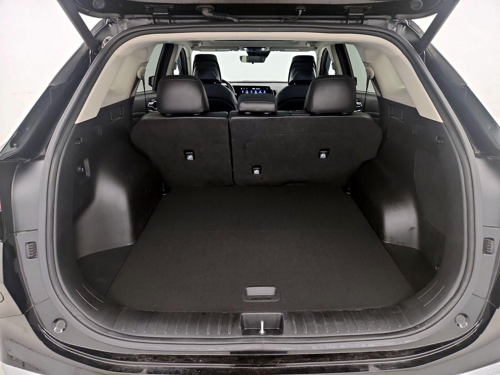 2023 Kia Sportage SX - Photo 23