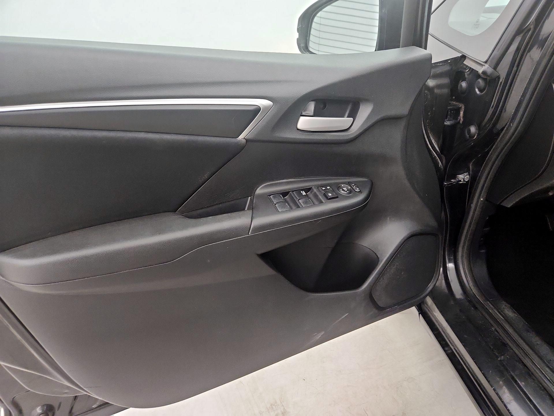 Thumbnail: 2015 Honda Fit - 12