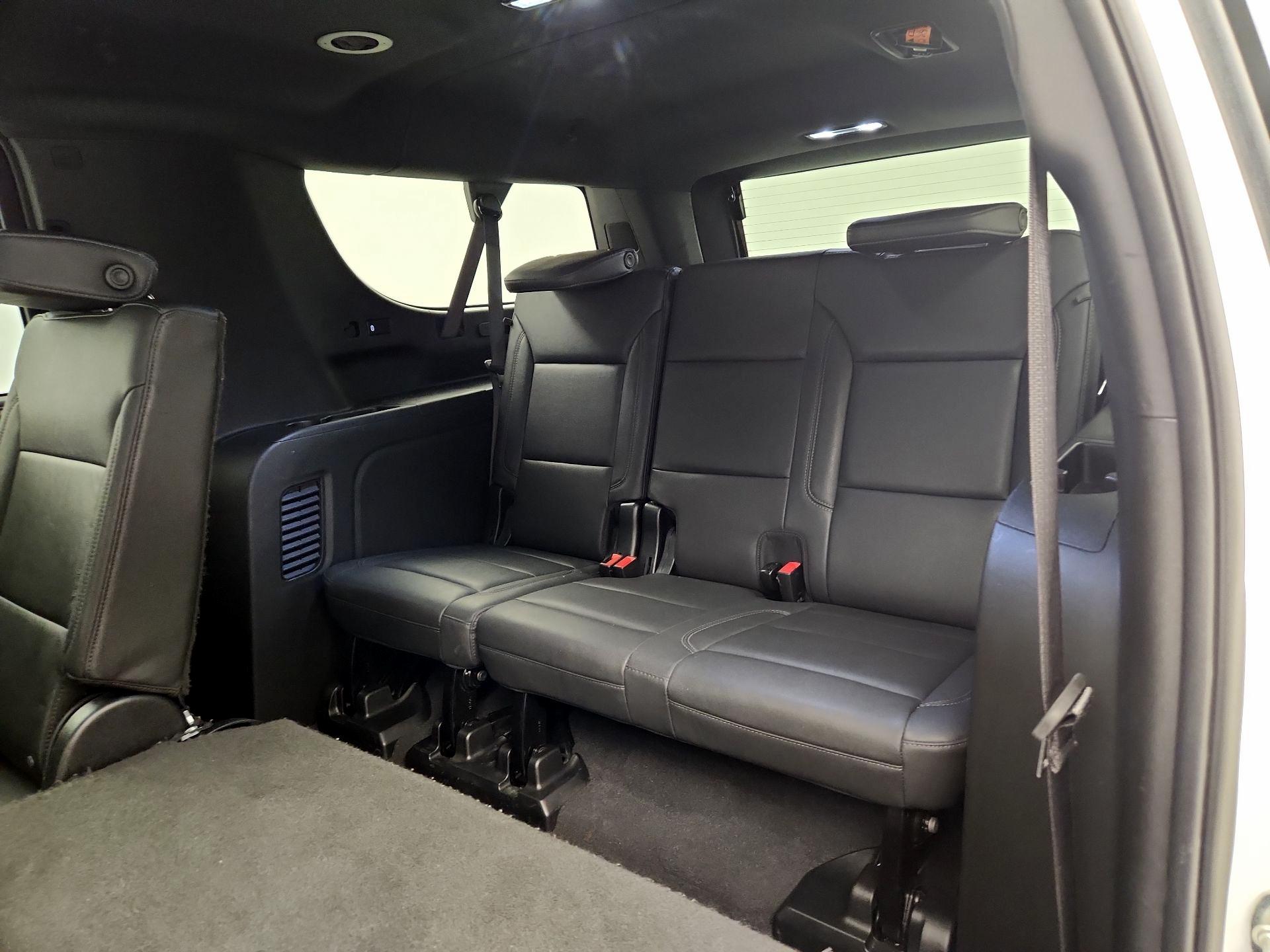 Thumbnail: 2023 Chevrolet Suburban - 20