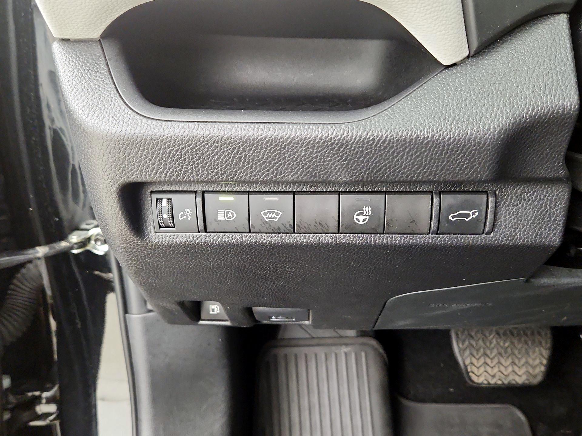 Thumbnail: 2024 Toyota RAV4 - 13