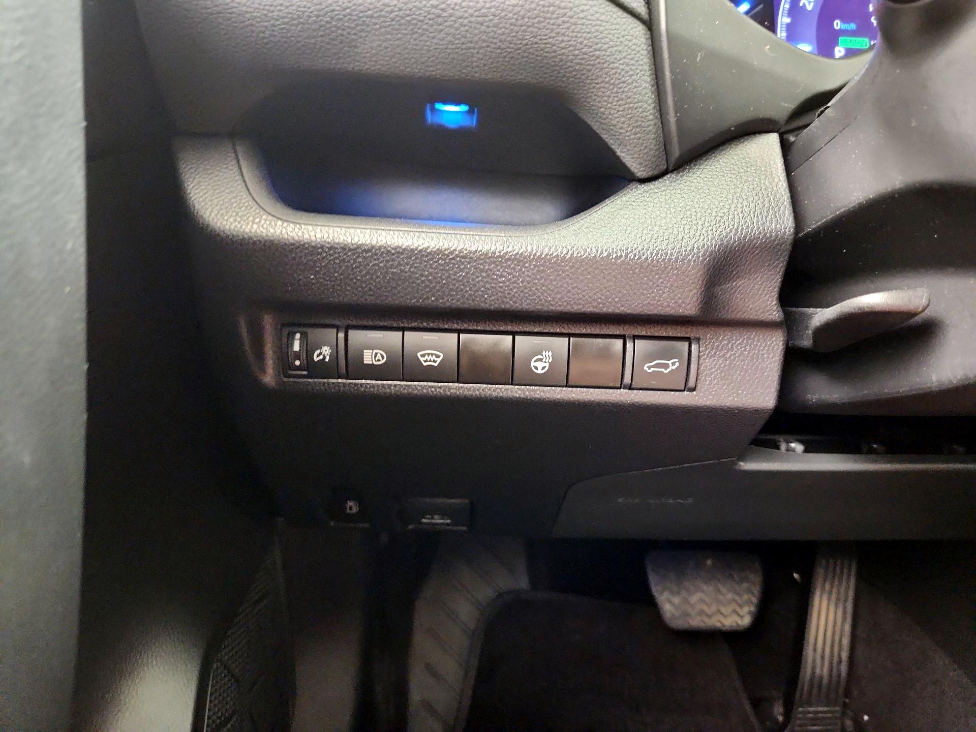 Thumbnail: 2024 Toyota RAV4 - 13