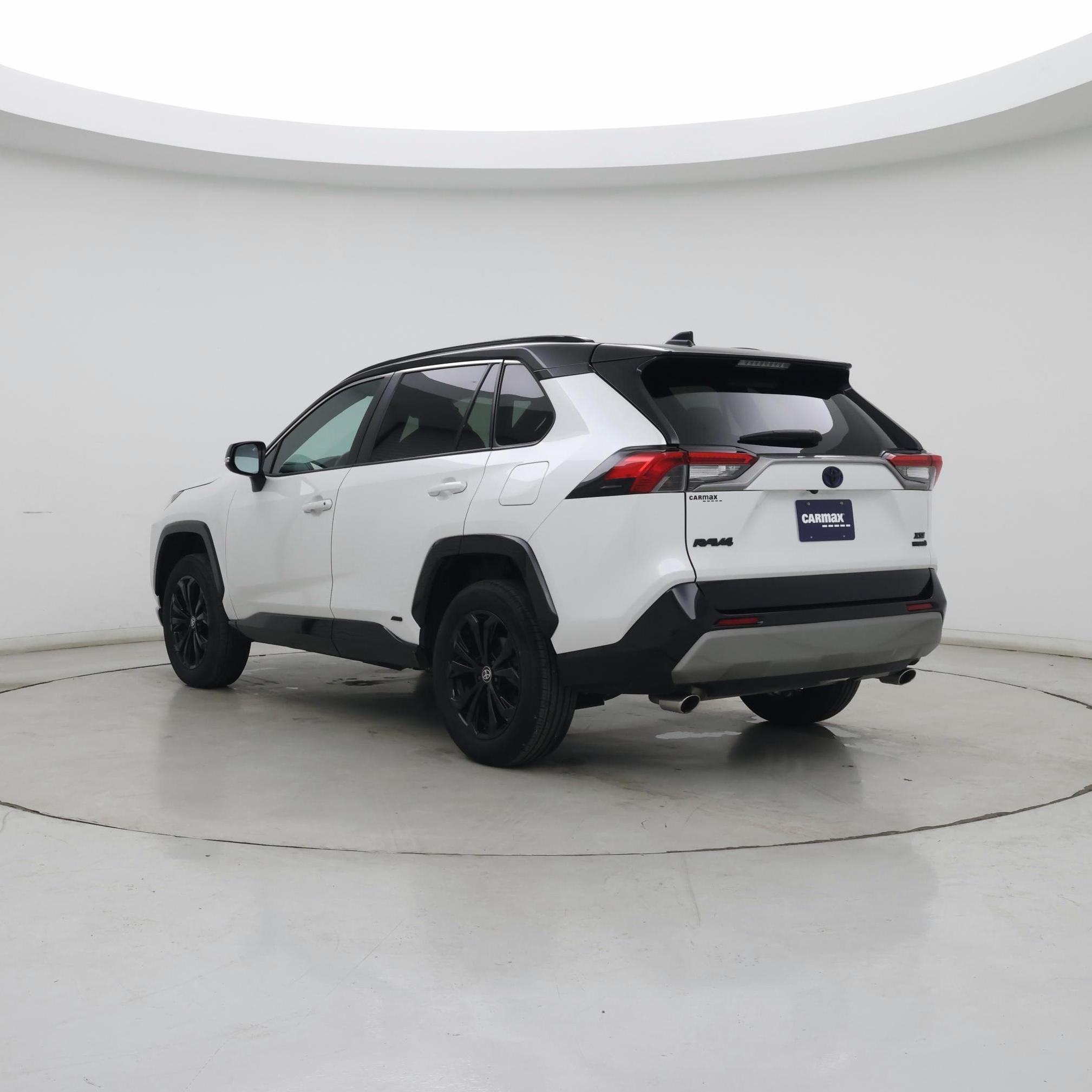 Thumbnail: 2024 Toyota RAV4 - 2