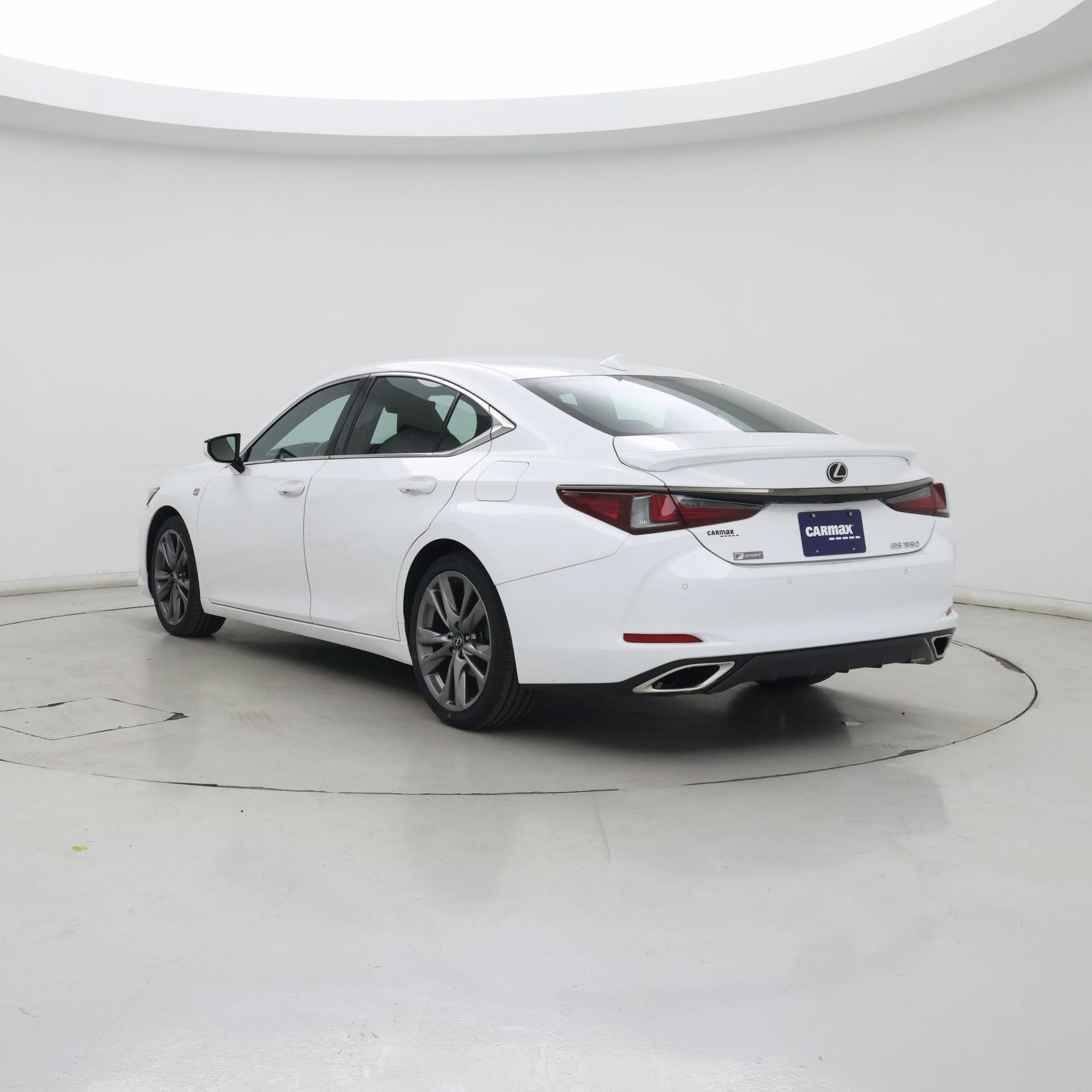 Thumbnail: 2020 Lexus ES - 2