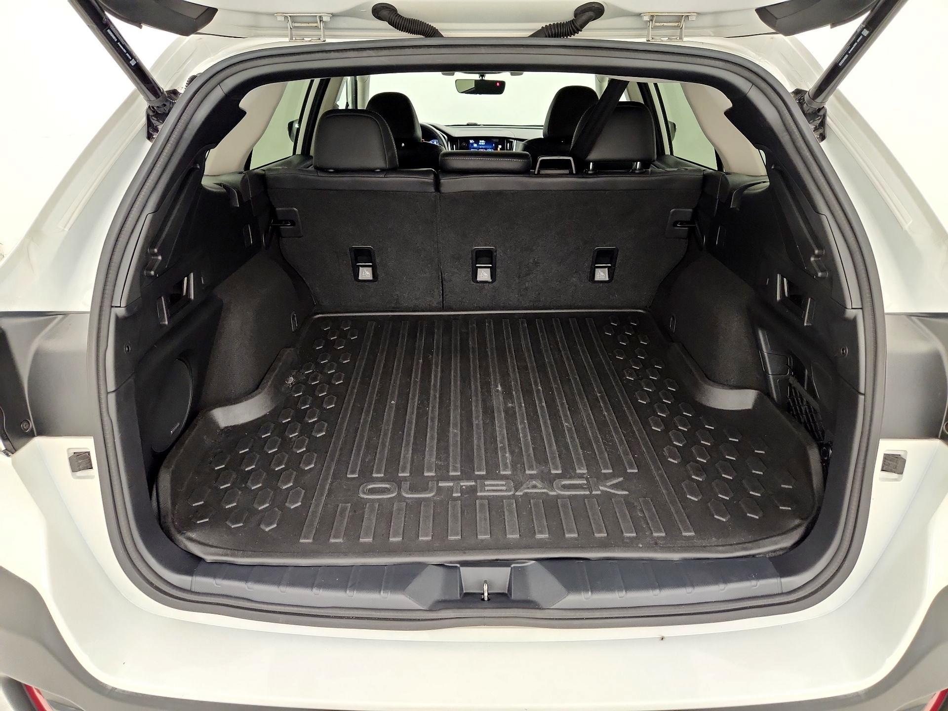 Thumbnail: 2020 Subaru Outback - 20