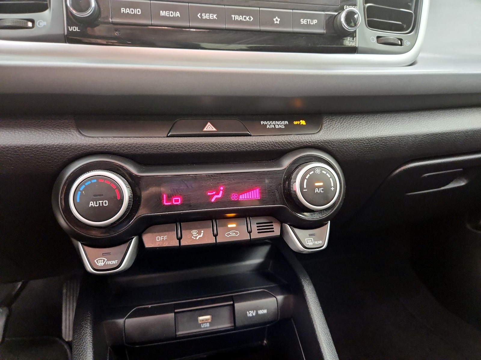 2023 Kia Rio S - Photo 17